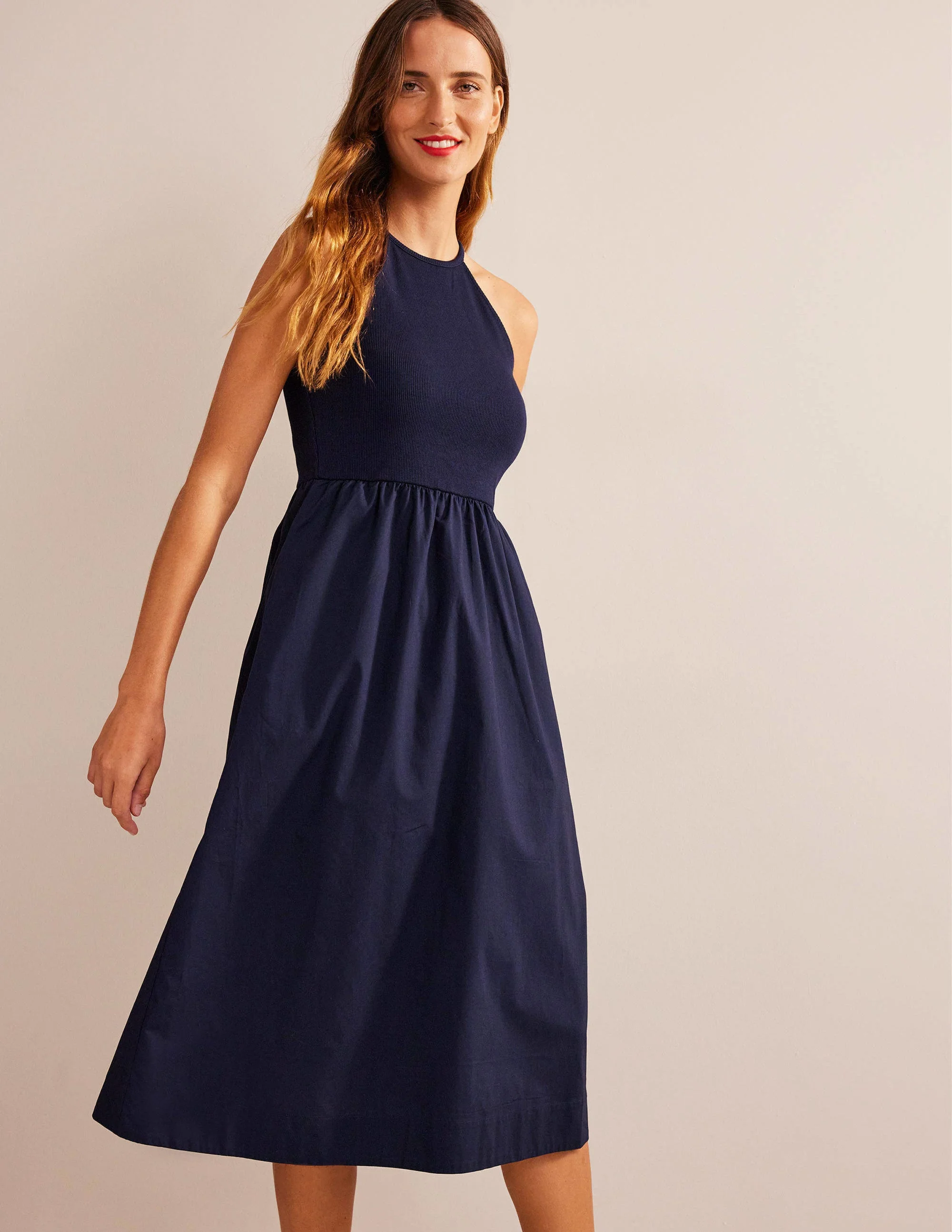 Geripptes Neckholder-Midikleid-Marineblau