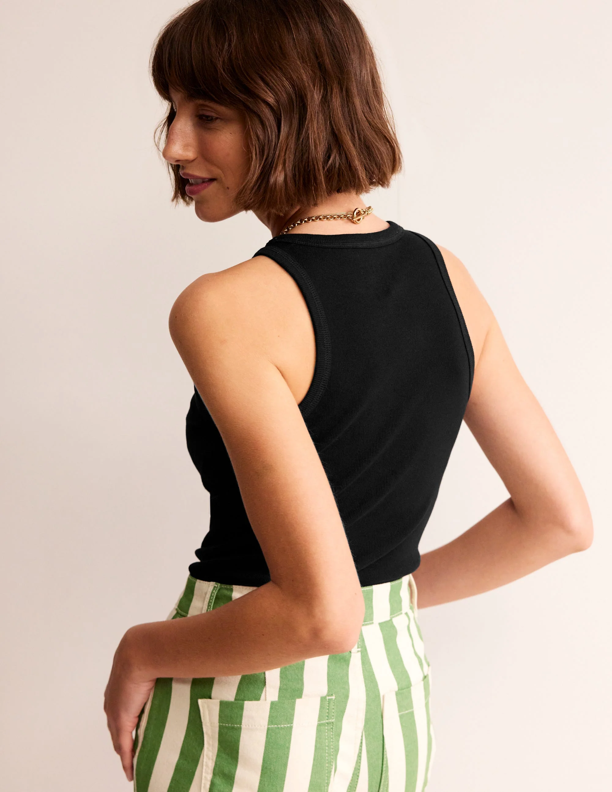 Geripptes Racer-Top-Schwarz - Image 3
