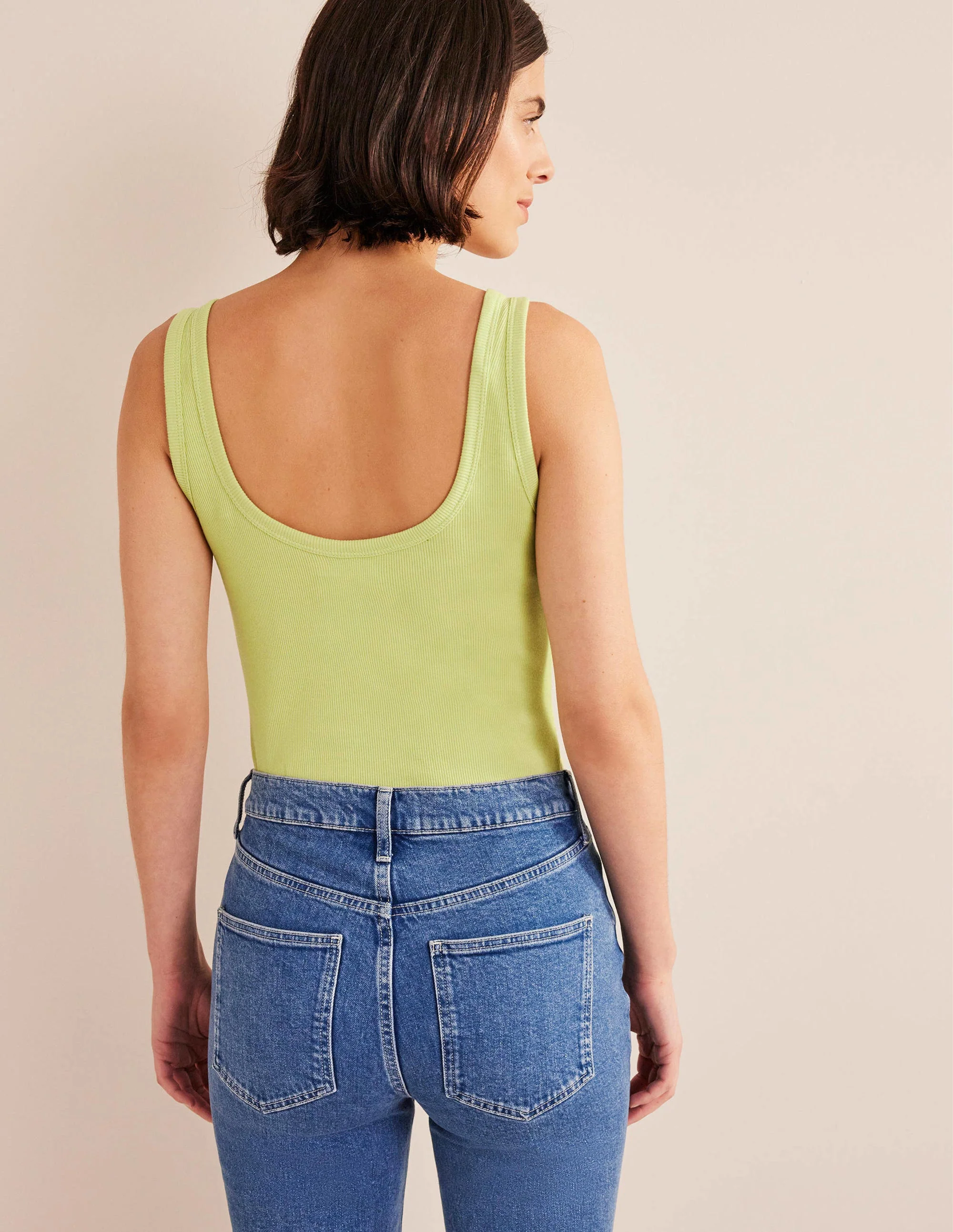 Geripptes Tanktop mit Rundhalsausschnitt-Zartes Pistaziengrün - Image 4