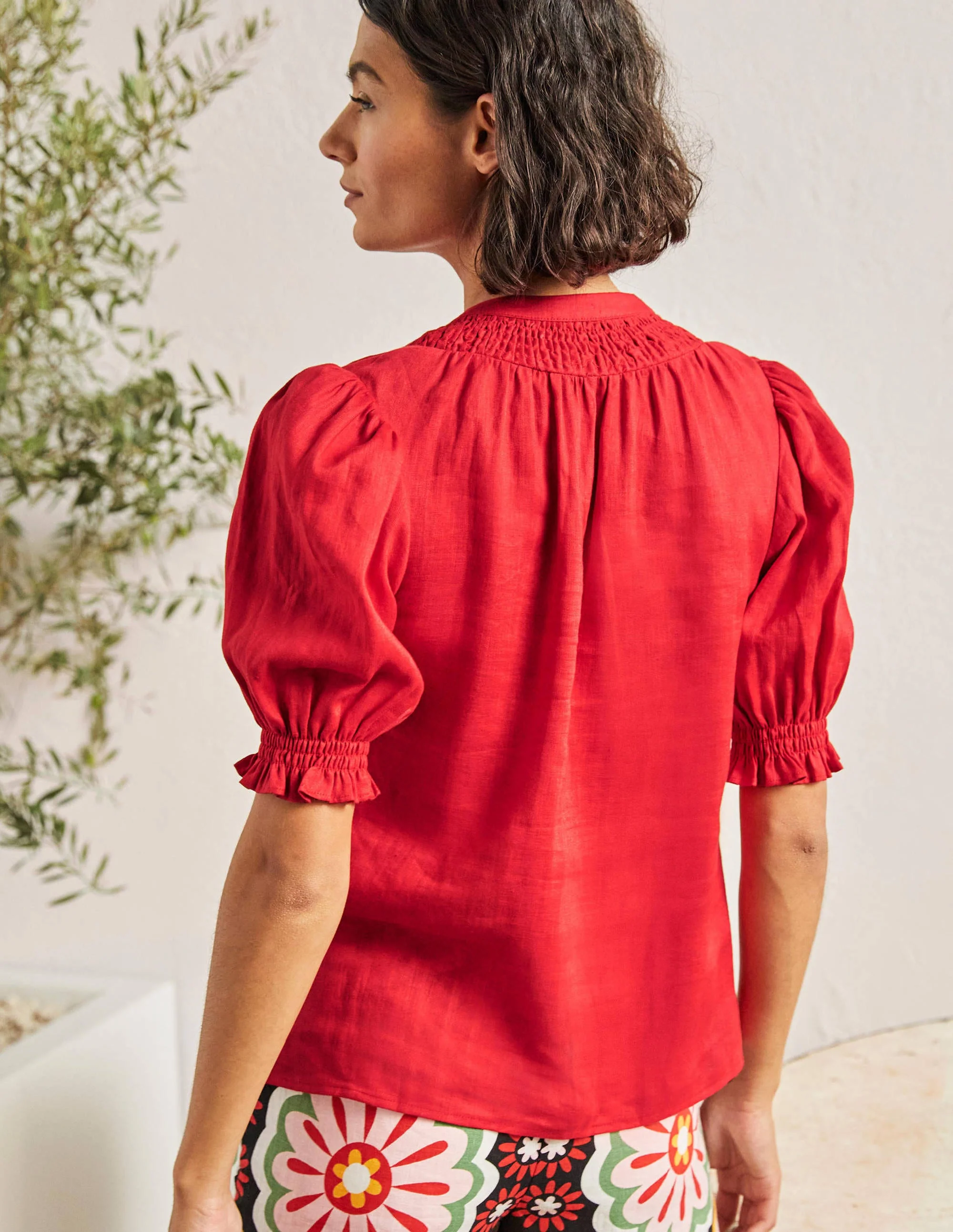 Gesmokte Bluse mit kurzen Ärmeln-Rot - Image 3