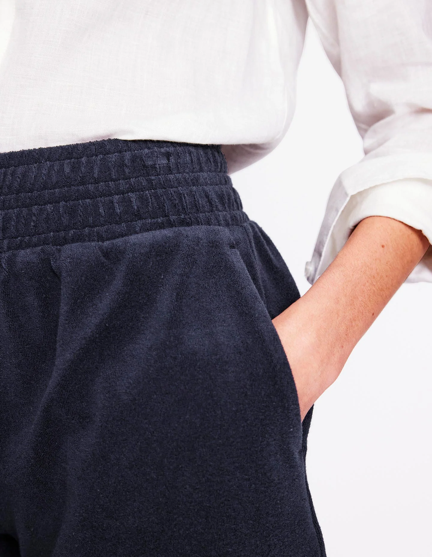 Gesmokte Frottee-Shorts-Marineblaue - Image 2