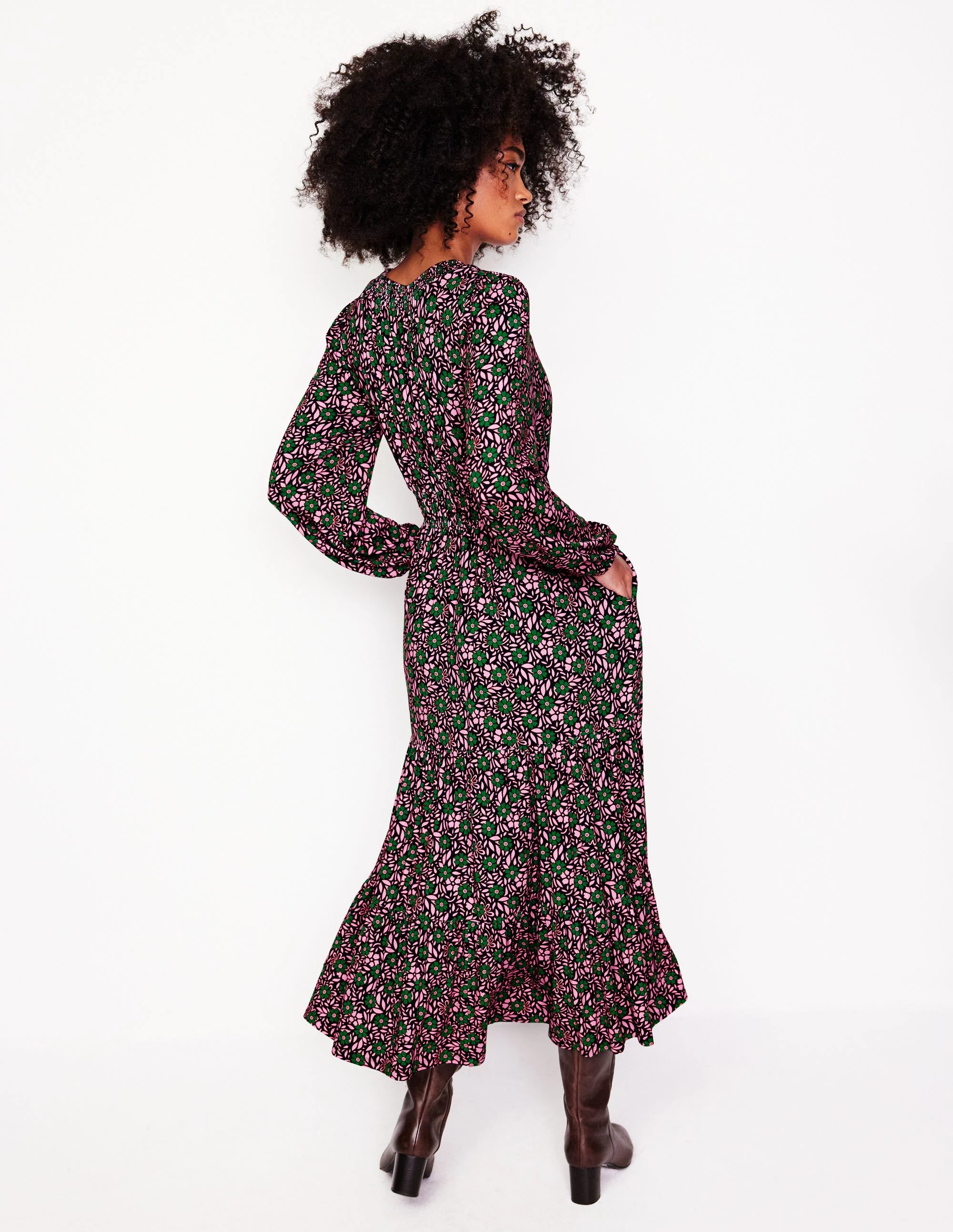 Gesmoktes, gestuftes Jersey-Midikleid-Brause, Laubhaufen - Image 3