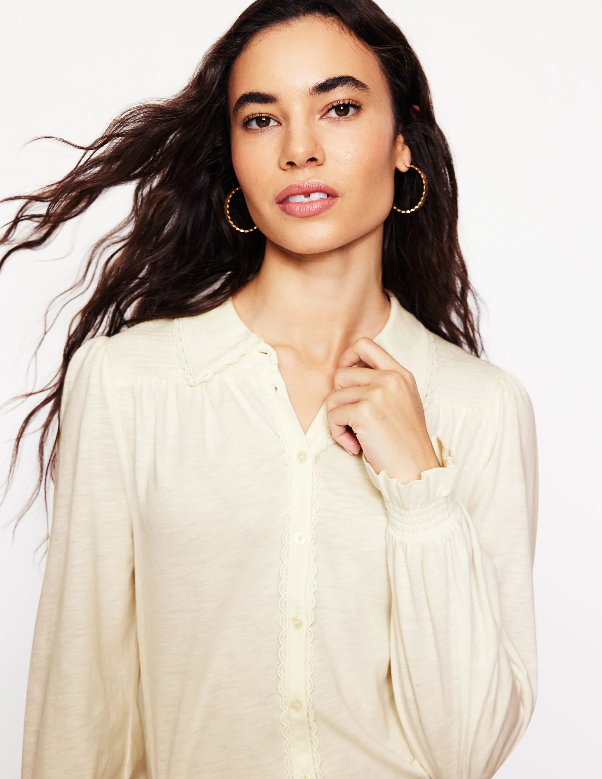 Gesmoktes Jerseyhemd-Ivory and Navy Spot
