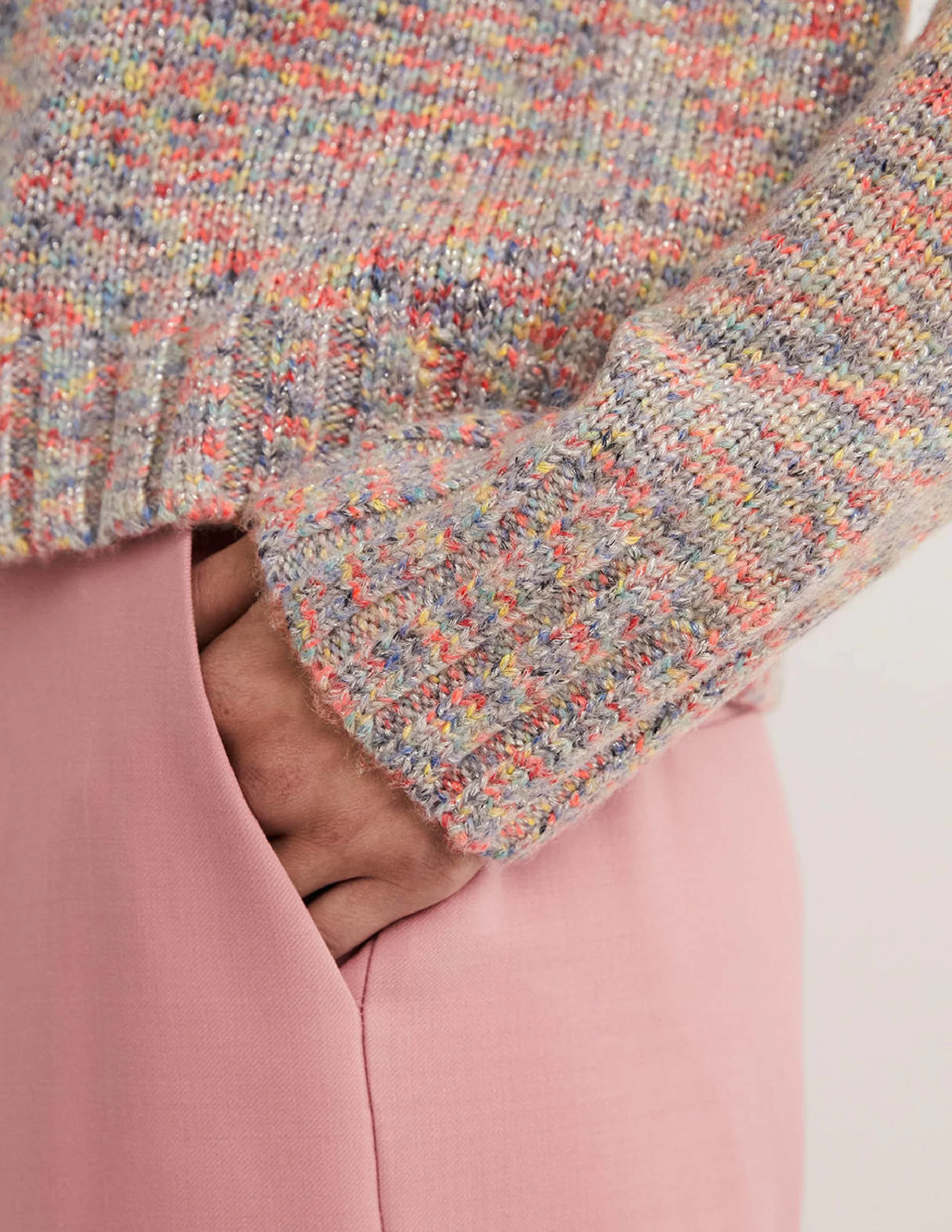 Gesprenkelter flauschiger Pullover-Grau Melange - Image 2