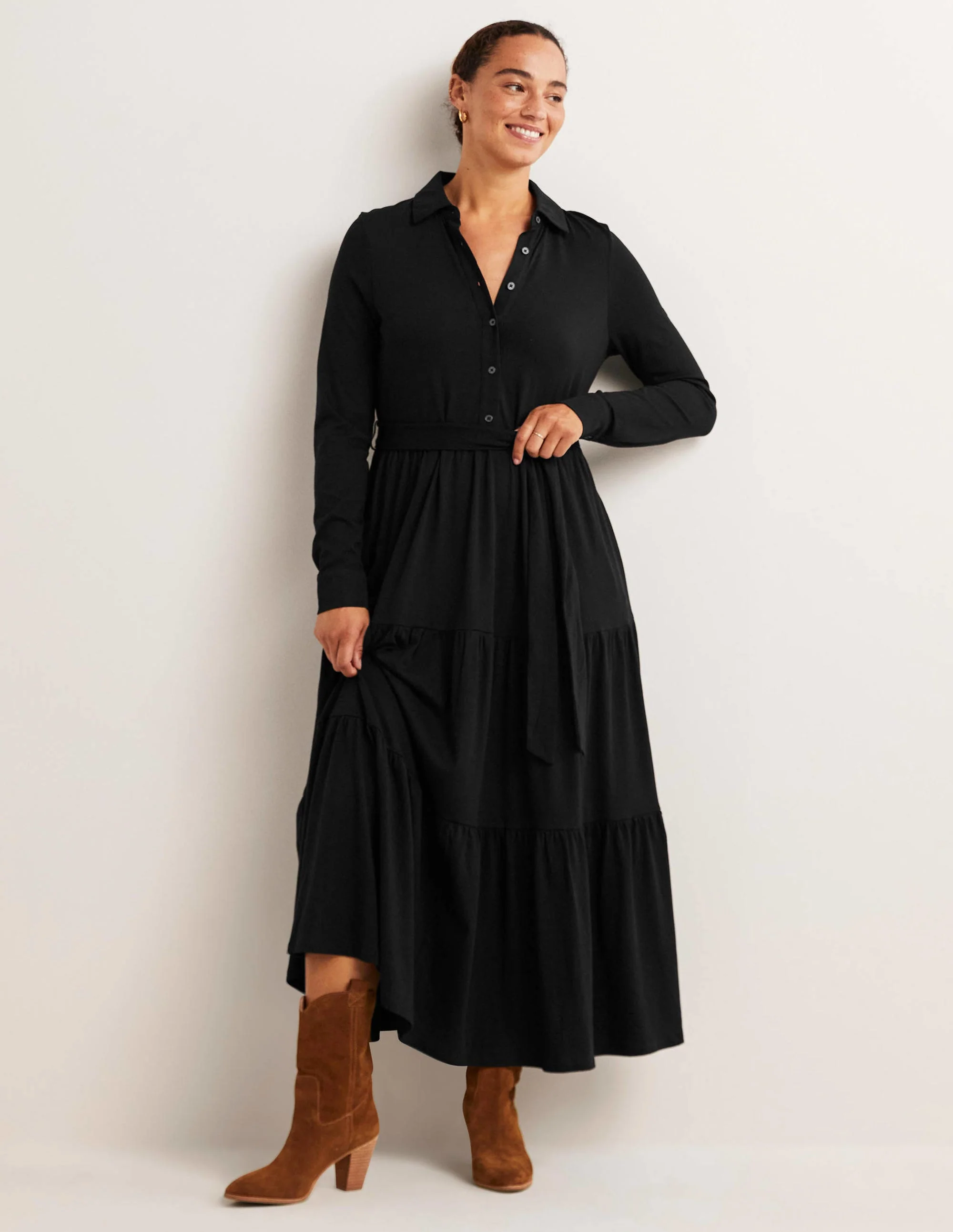 Gestuftes Jersey-Maxihemdkleid-Schwarz