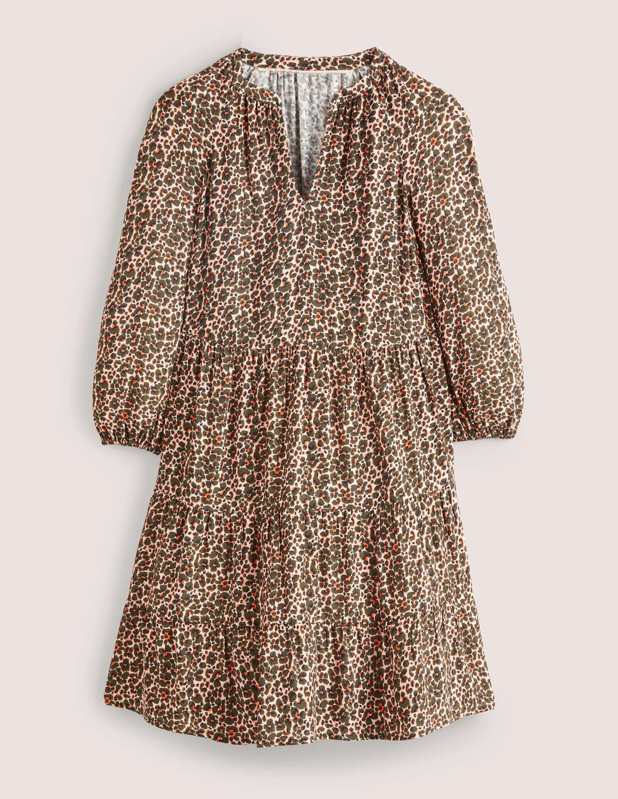 Gestuftes Kleid mit gekerbtem Ausschnitt-Milchshake, Abstrakte Knospen - Image 6