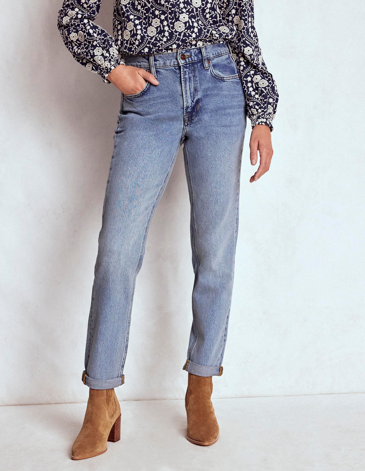 Girlfriend-Jeans-Ausgeblichene Optik - Image 3