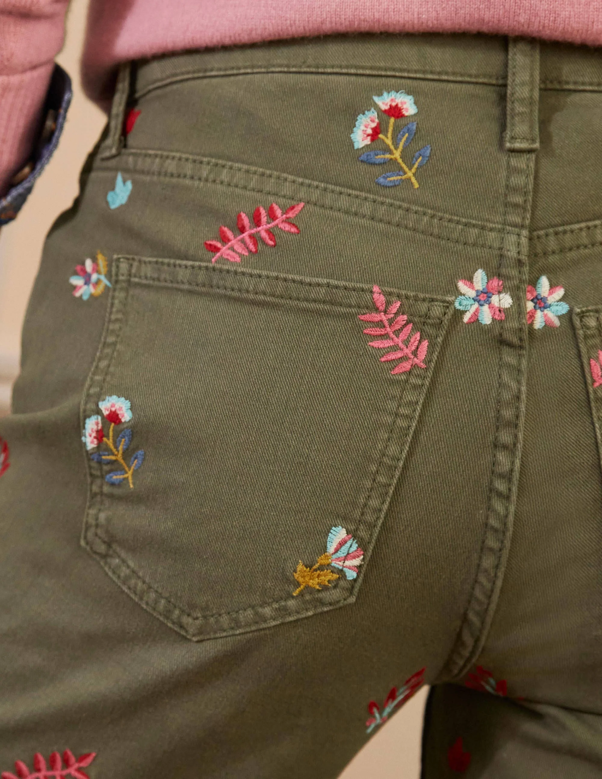 Girlfriend-Jeans-Sumpfgrün, Stickerei - Image 4