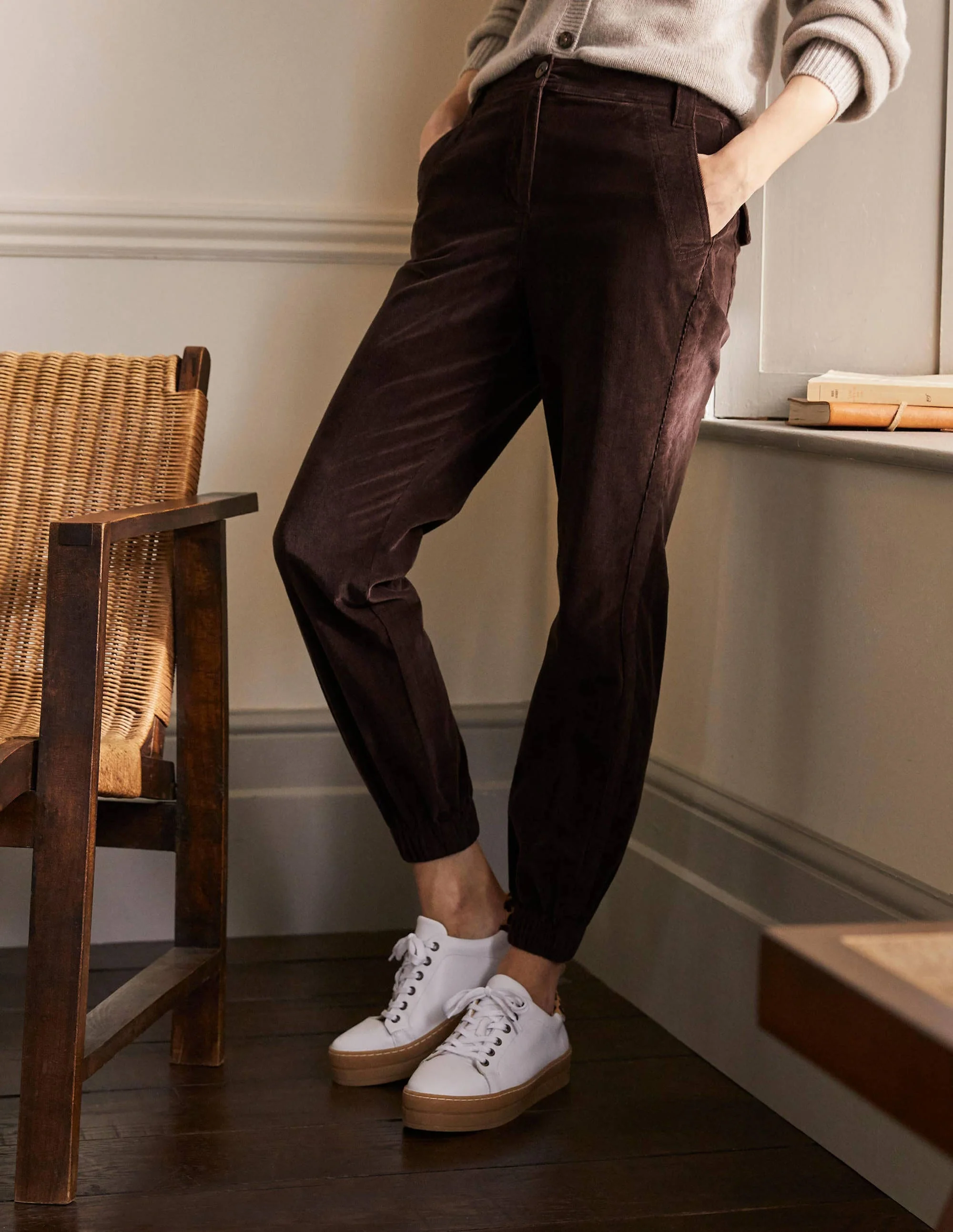 Gowrie Hose-Dunkelviolett, Cord - Image 3