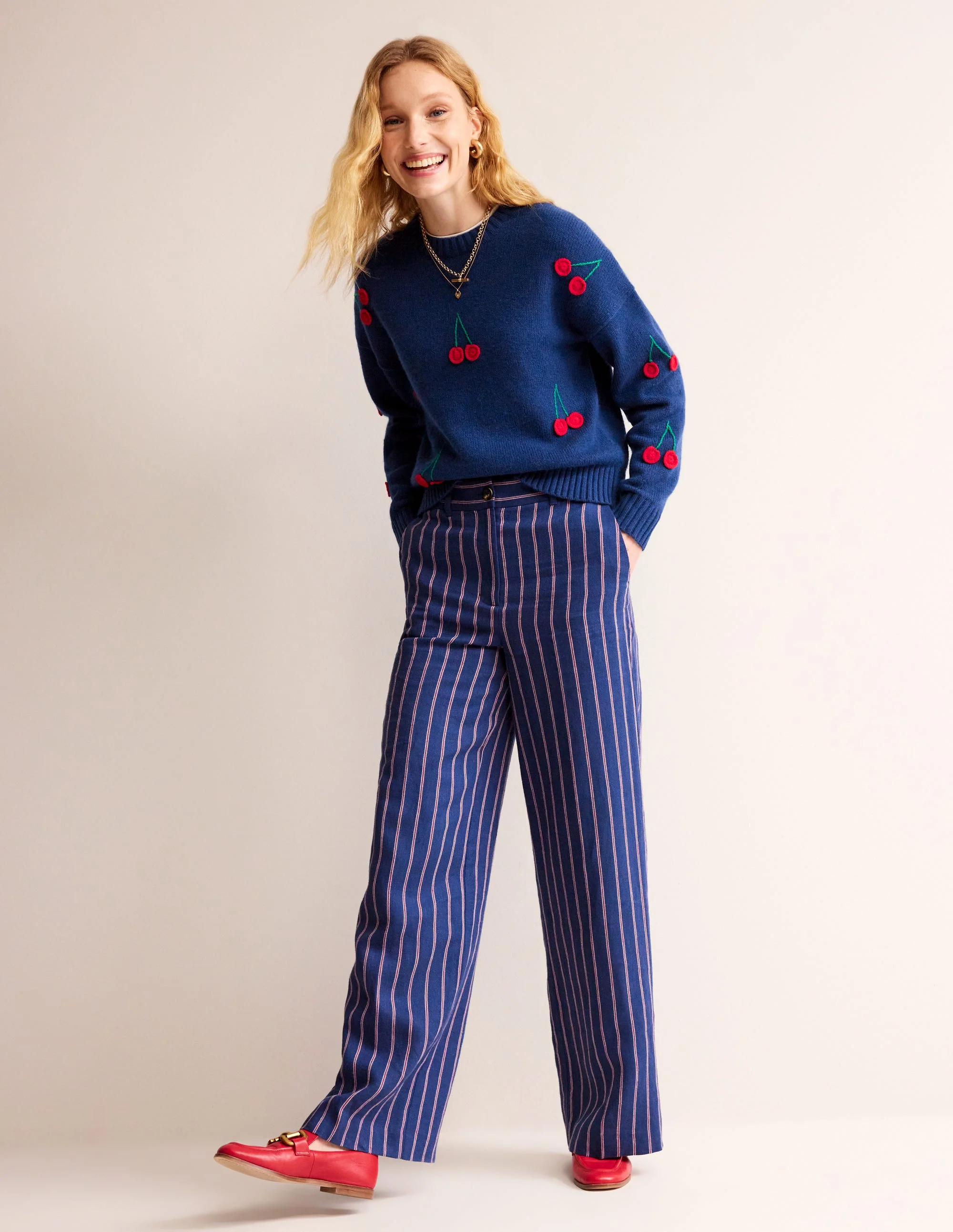 Handbestickter Pullover-Marineblau Pfingstrose, Kirschen - Image 4