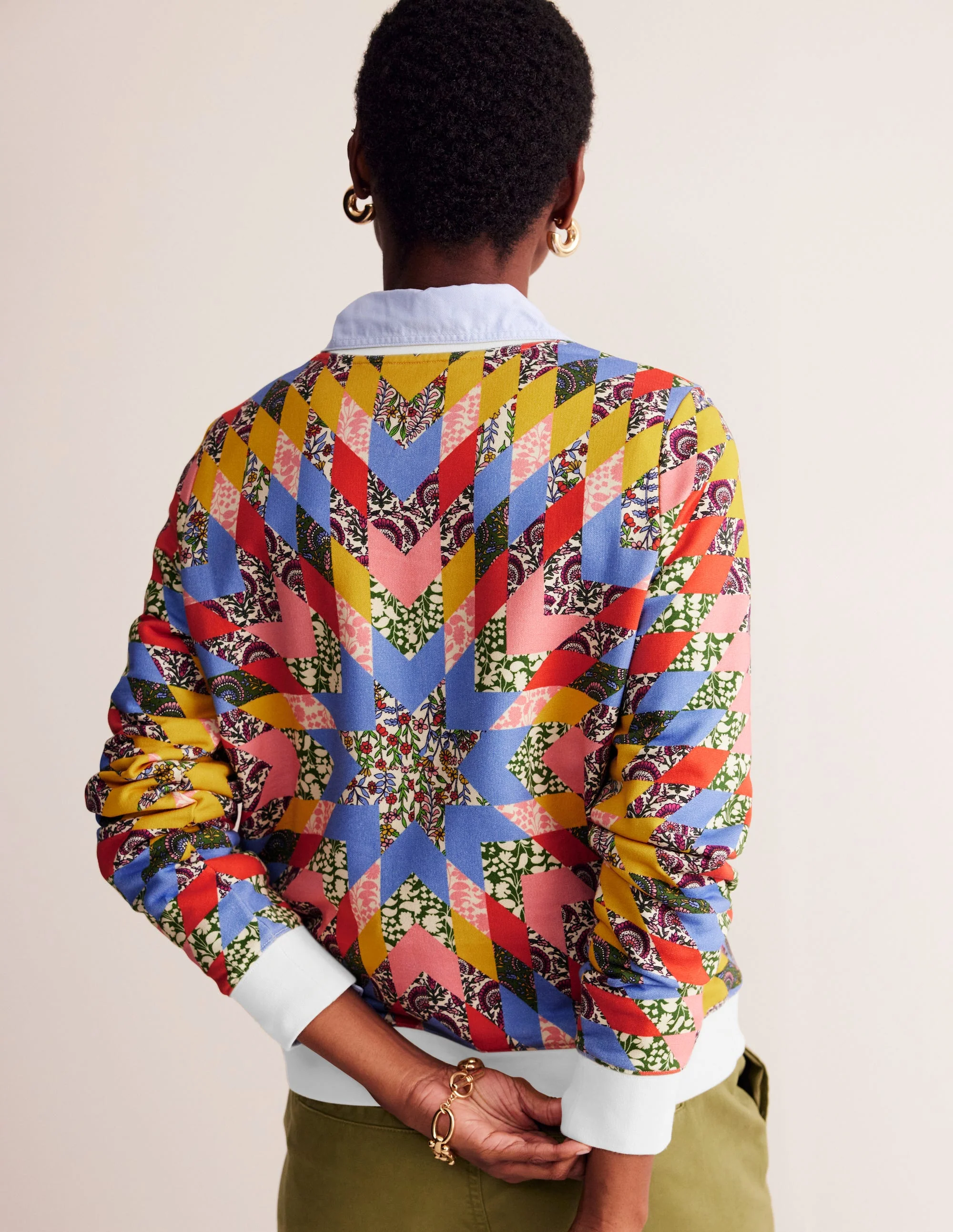 Hannah Sweatshirt mit Print-Bunt, Patchwork Blumenmuster - Image 3