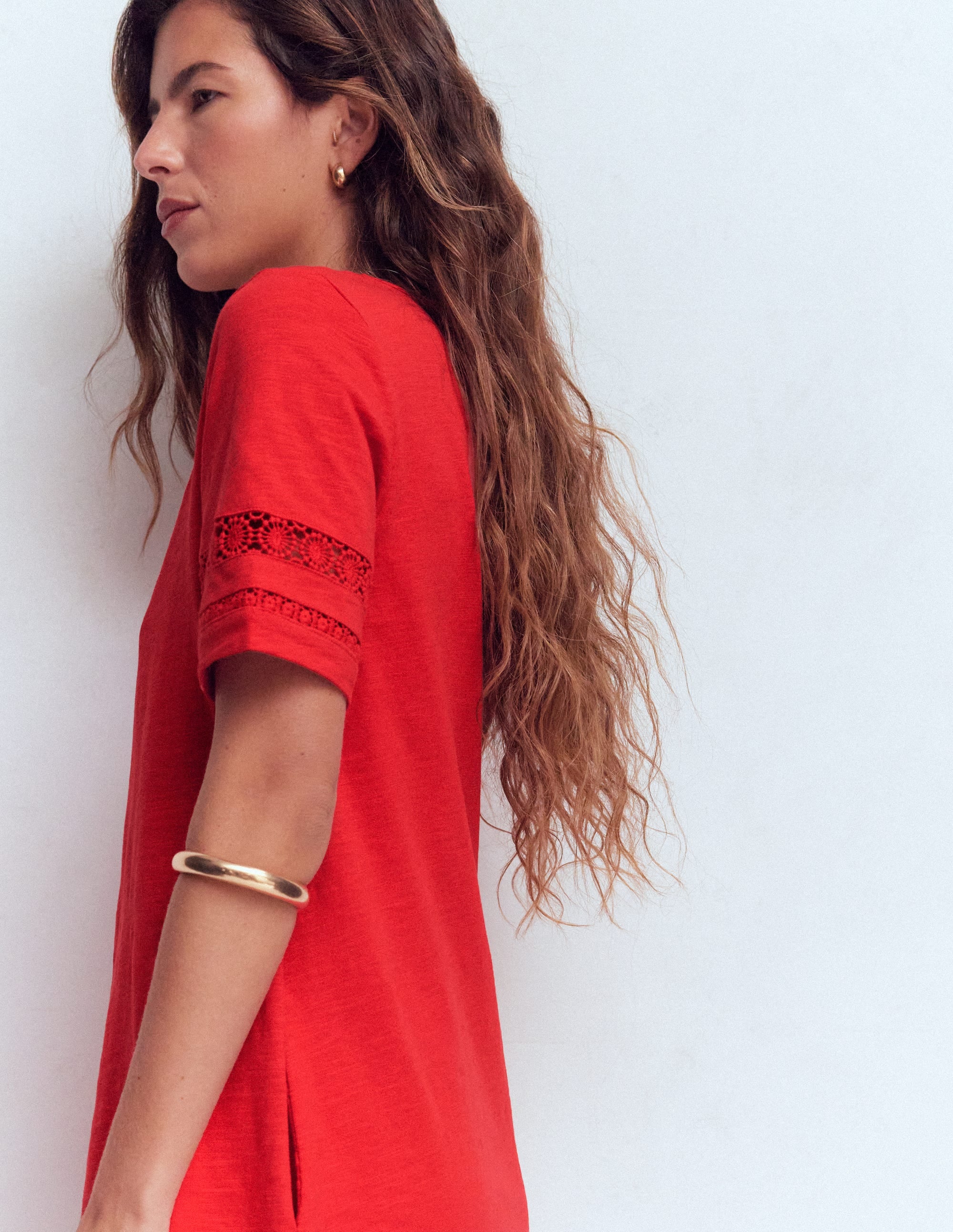 Hattie T-Shirt-Kleid aus Jersey-Korallenrot - Image 2