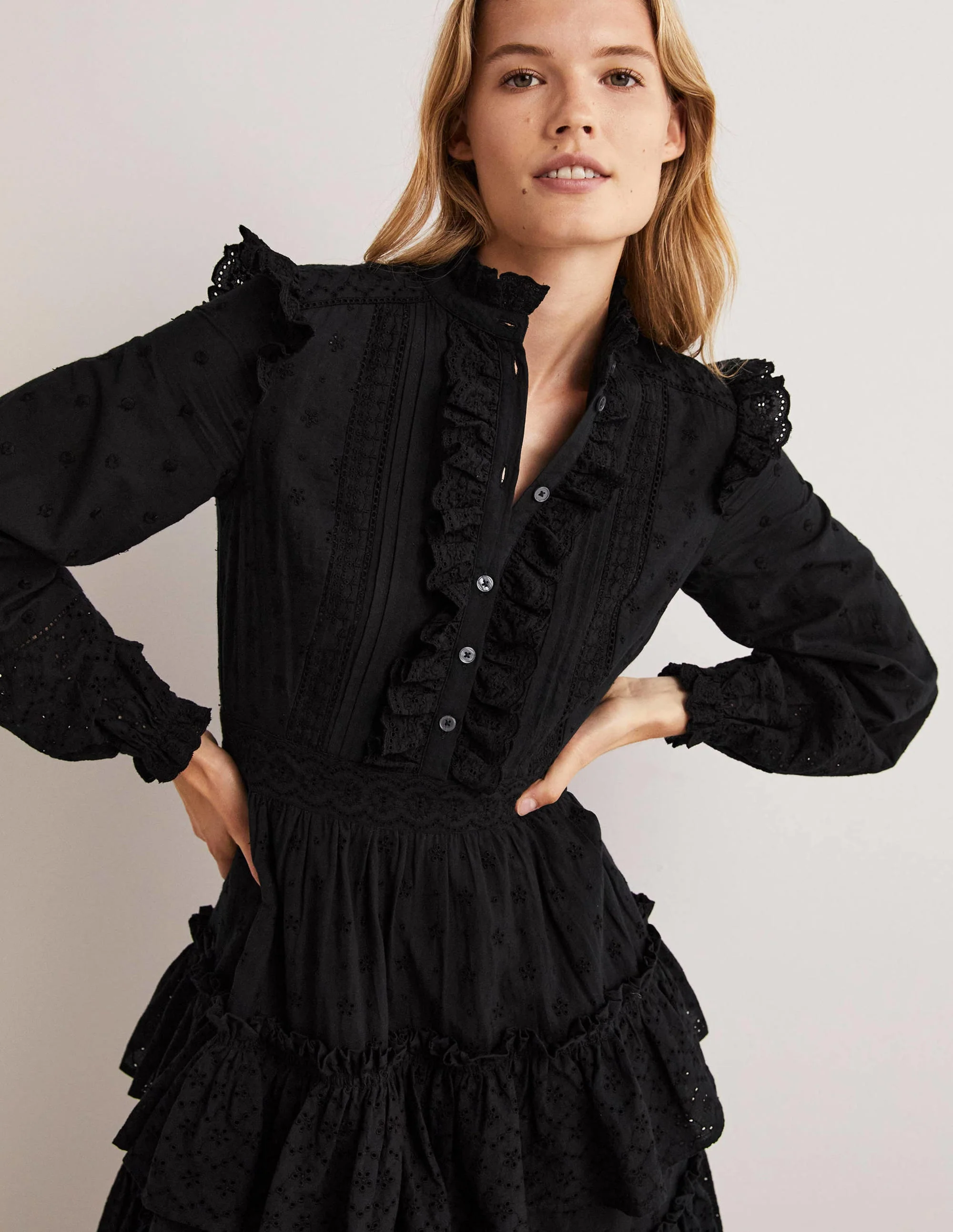 Hemdblusenkleid mit Lochstickereimix-Schwarz - Image 5