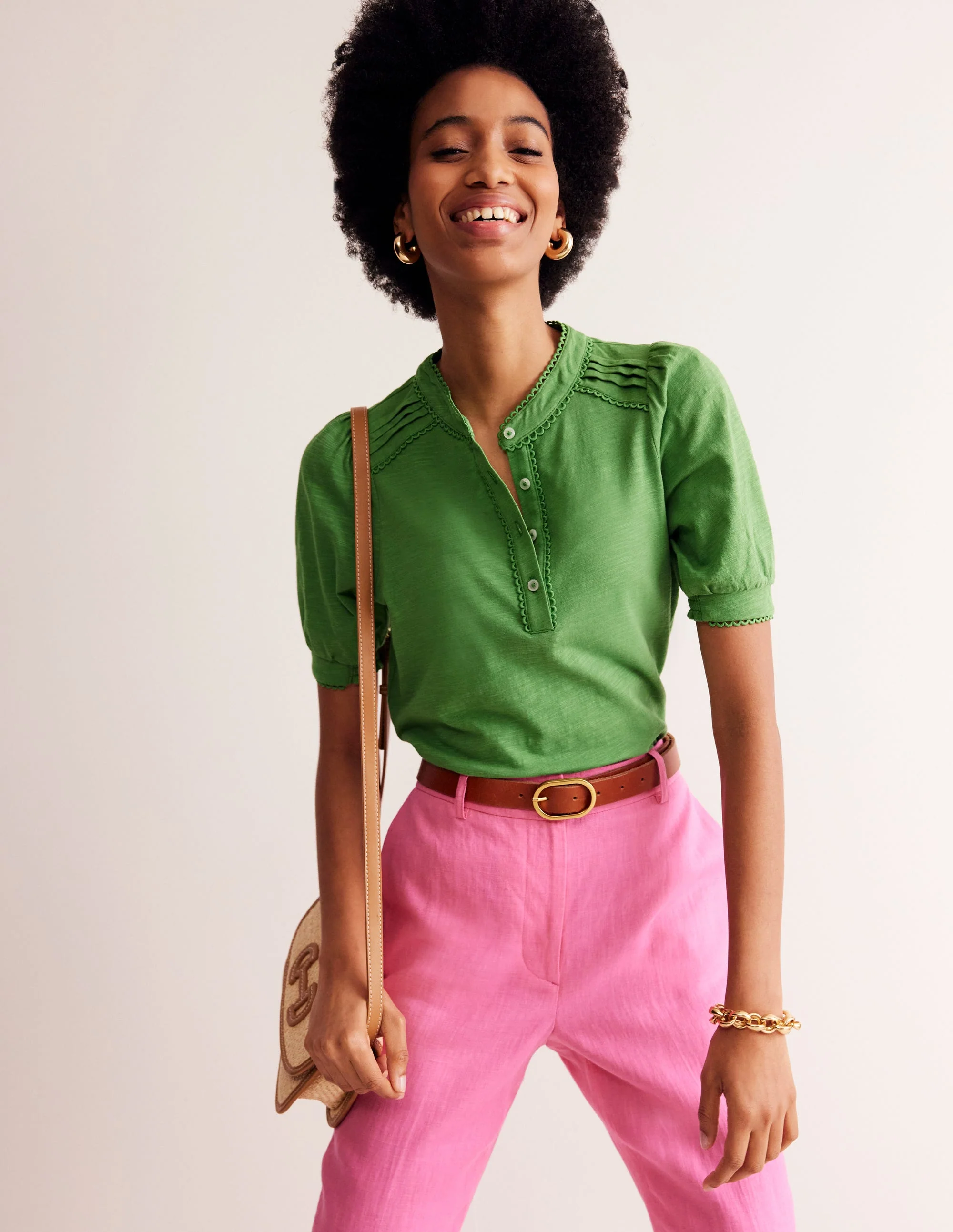 Henley-Shirt mit Biesen und Puffärmeln-Grün - Image 2