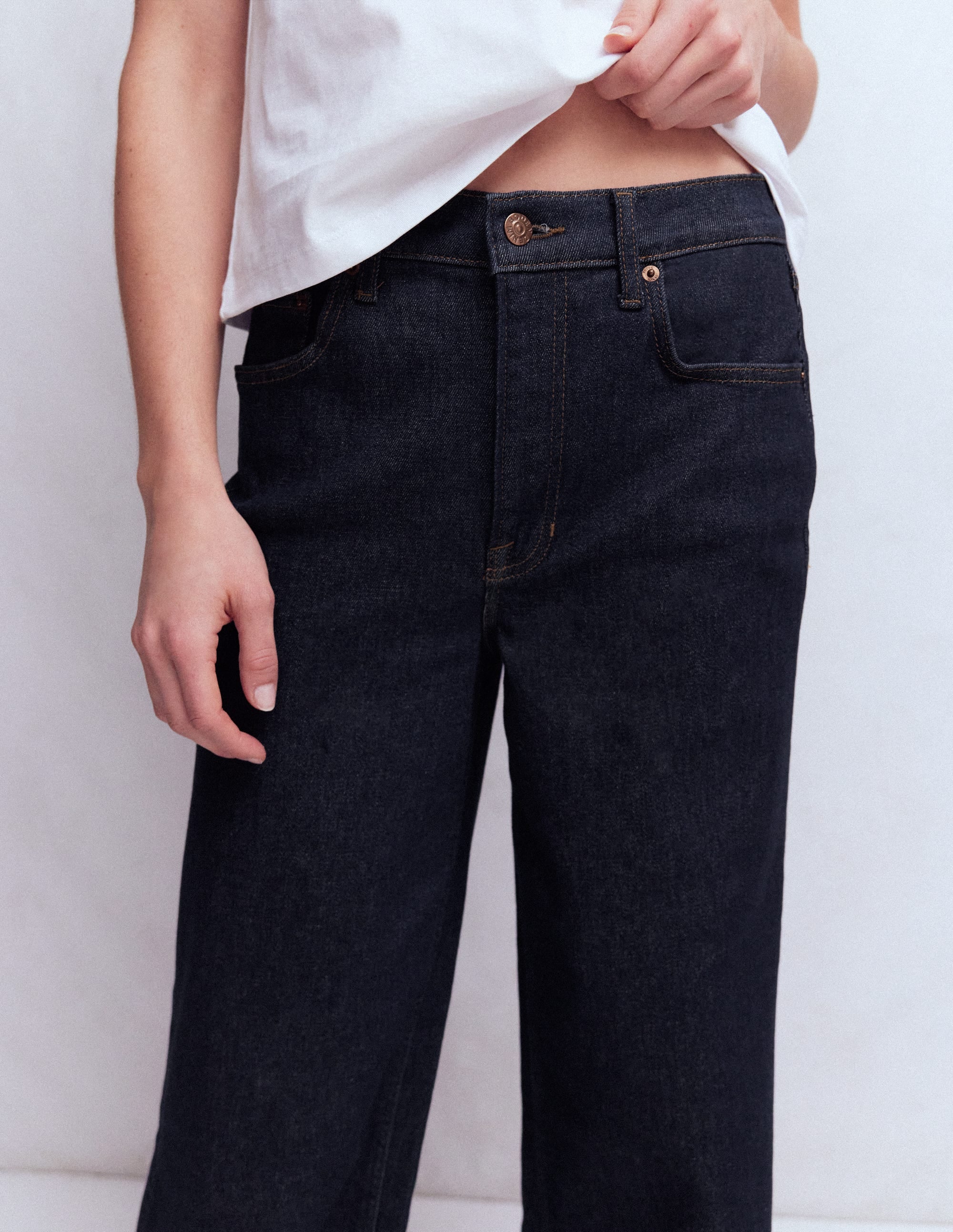 Hoch geschnittene Jeans mit weitem Bein-Indigo Waschung - Image 2