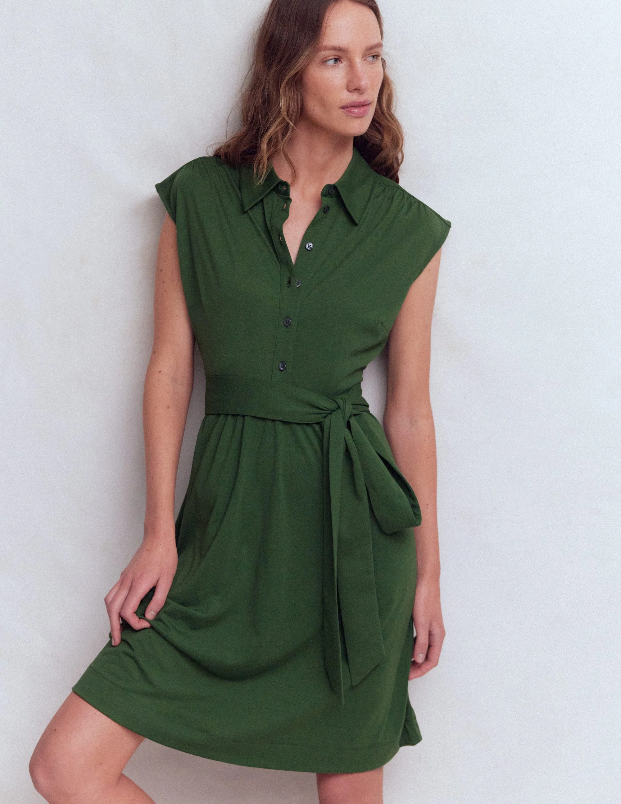 Honor Kurzes Jersey-Hemdblusenkleid-Ackerbohnengrün