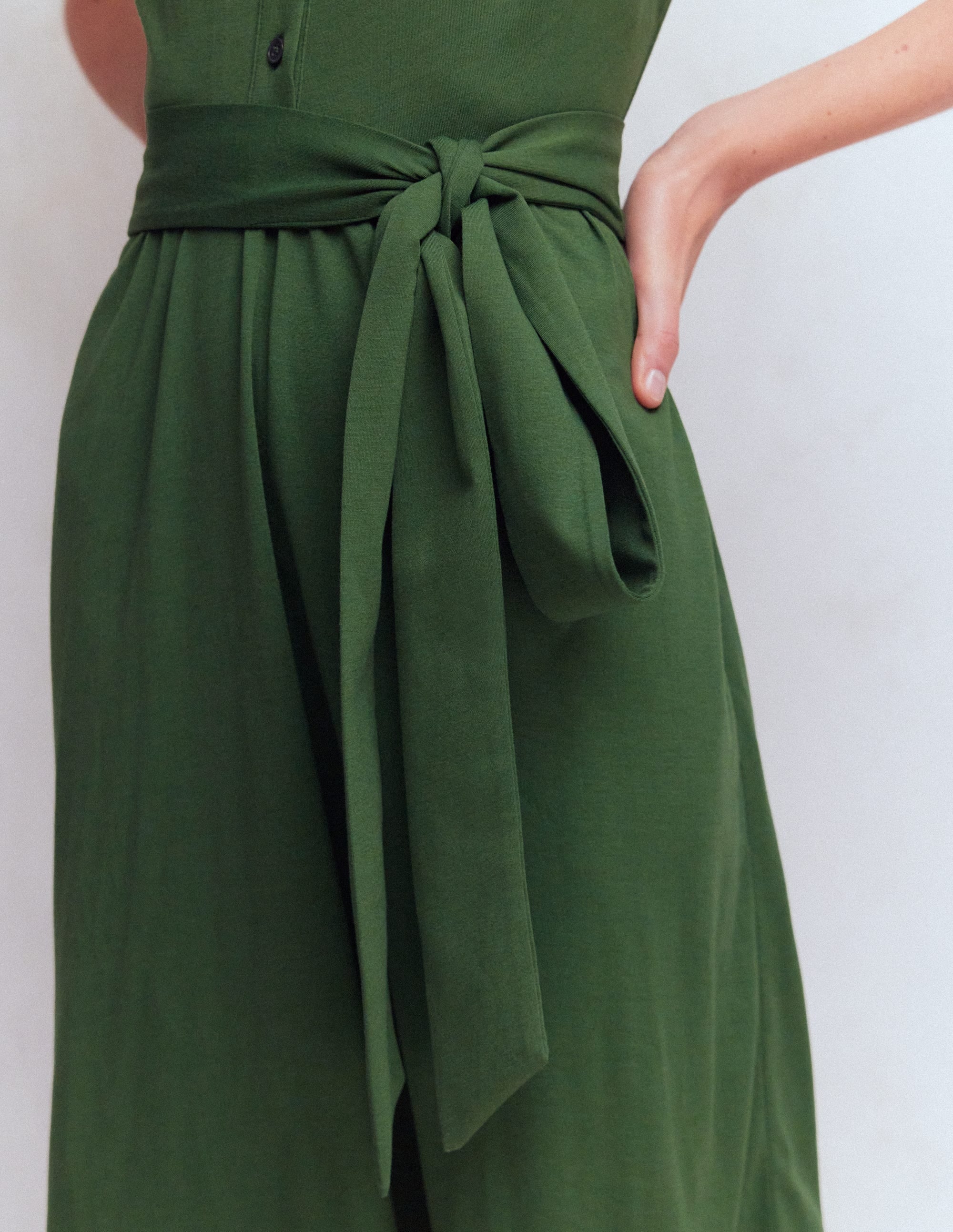 Honor Kurzes Jersey-Hemdblusenkleid-Ackerbohnengrün - Image 5