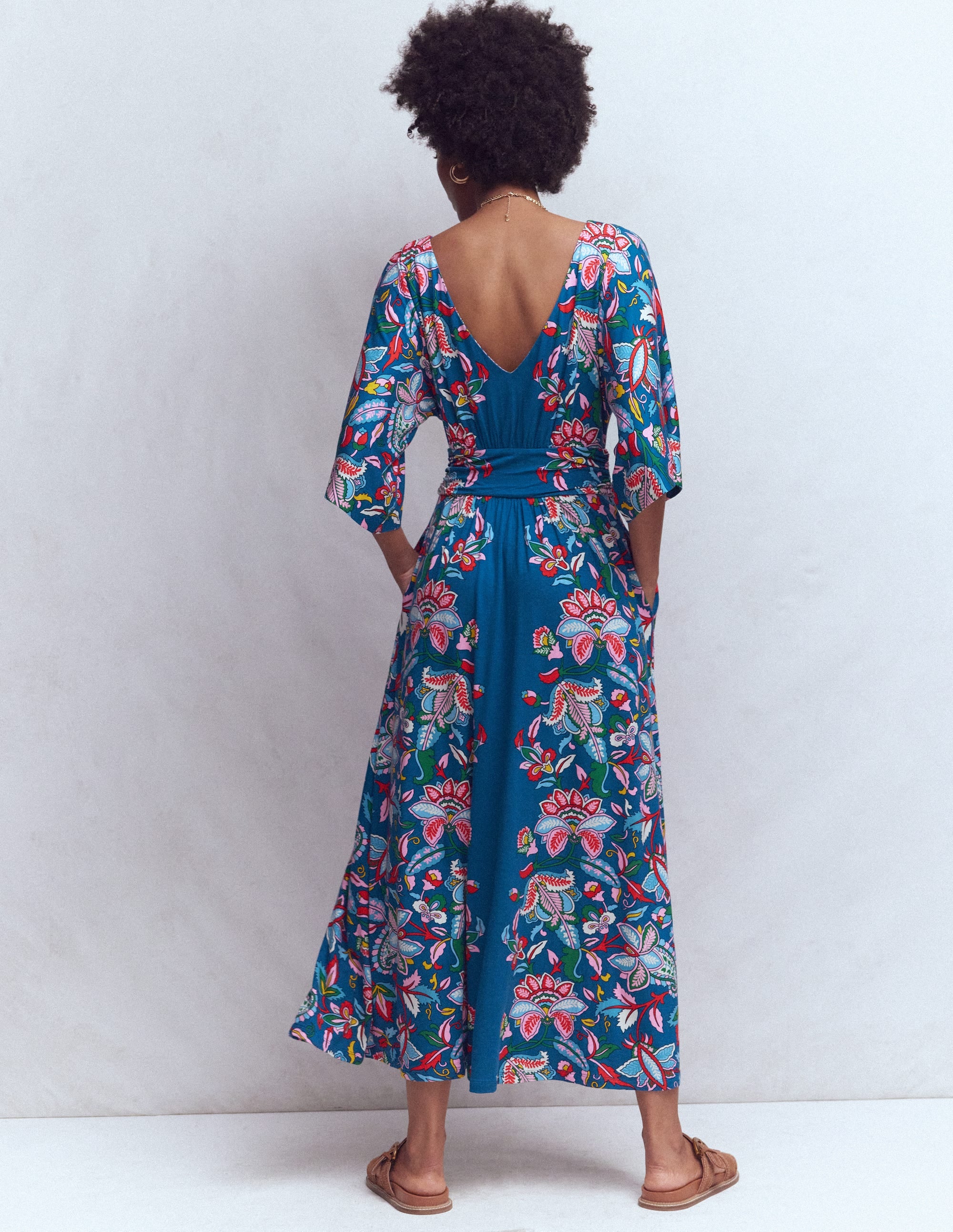 Imelda Jersey-Kimonokleid-Blau, Botanisch Kaskadenartig - Image 3