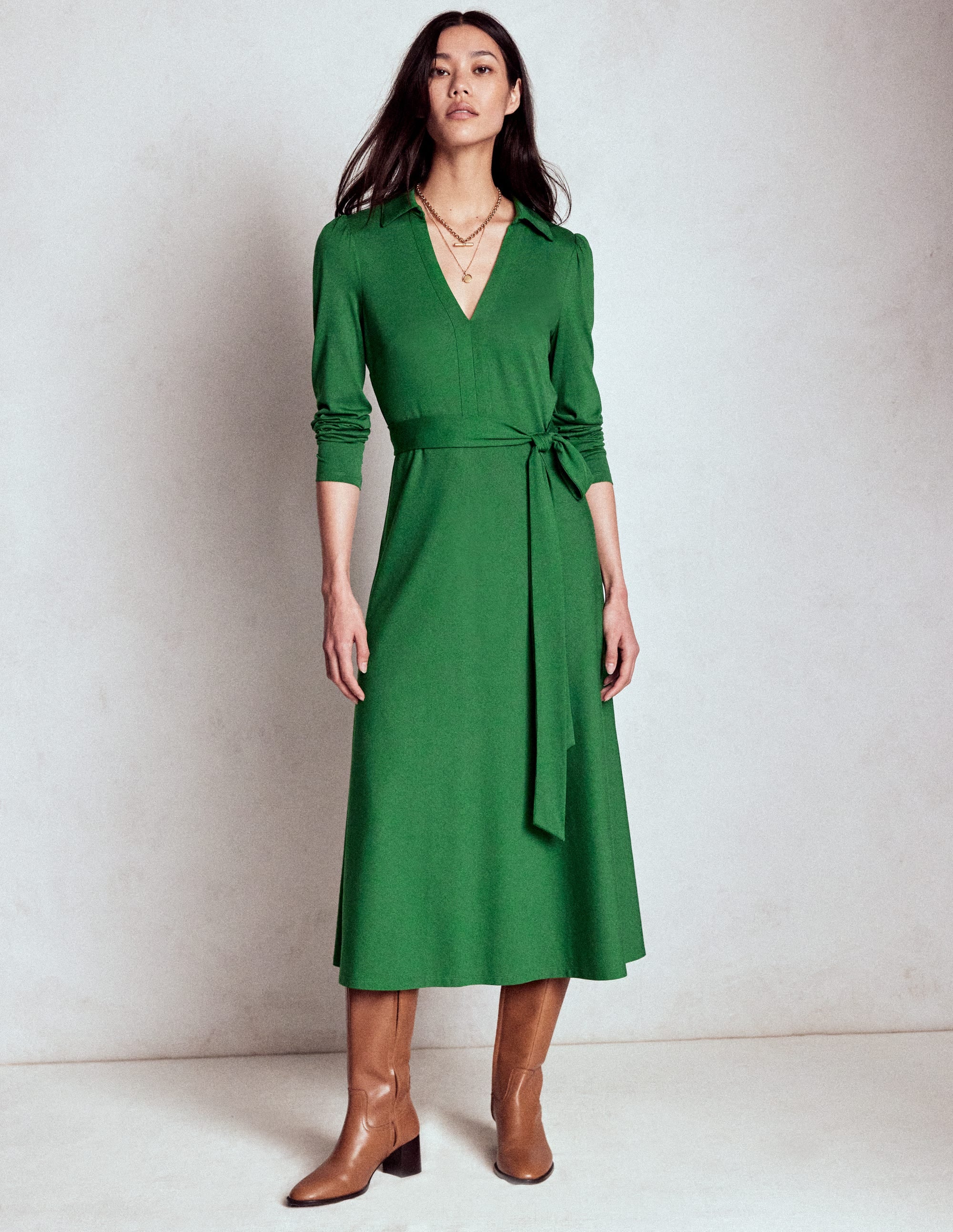 Imogen Jerseykleid mit Kragen-Kieferngrün - Image 5