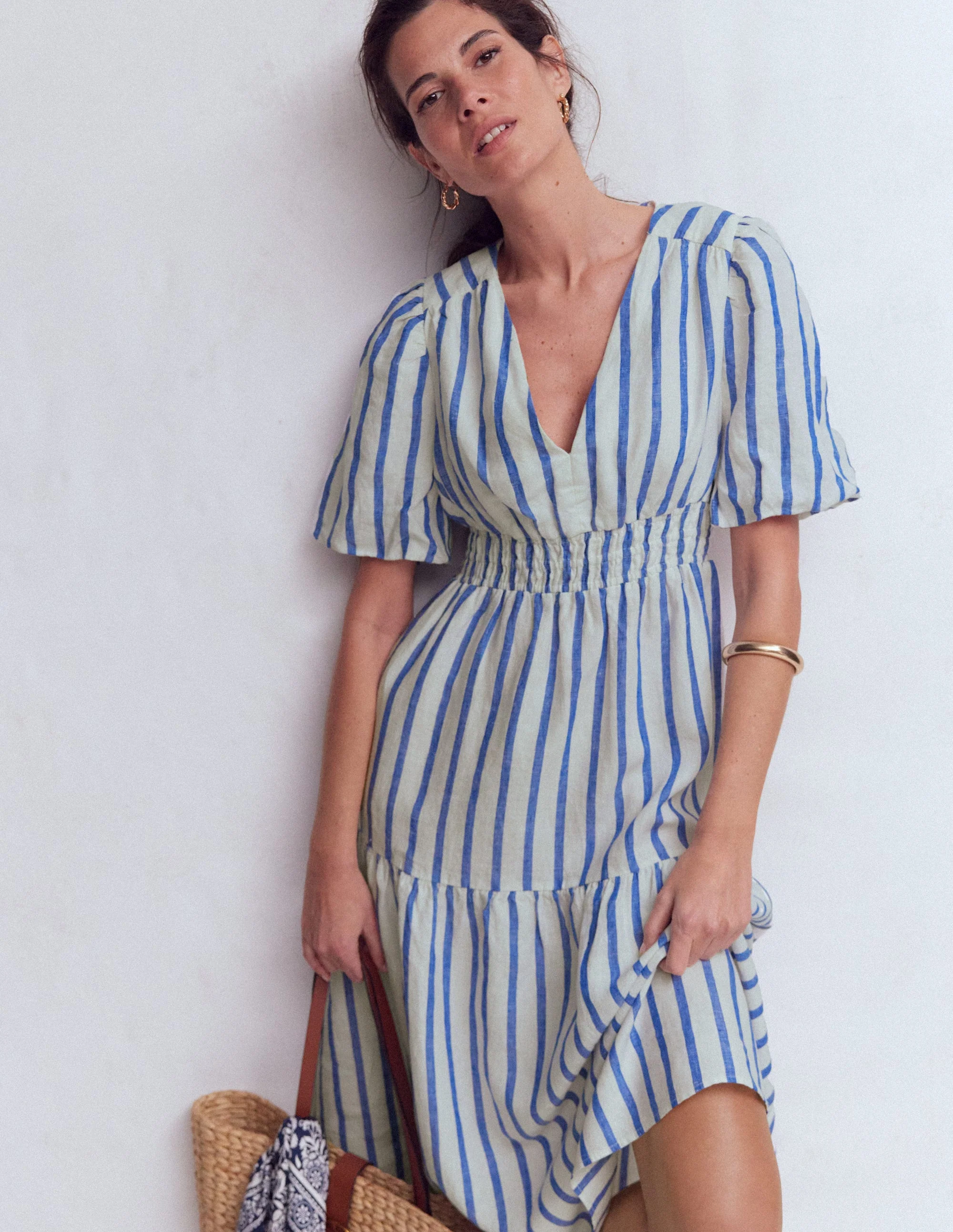 Irene Midikleid aus Leinen-Blau Streifen