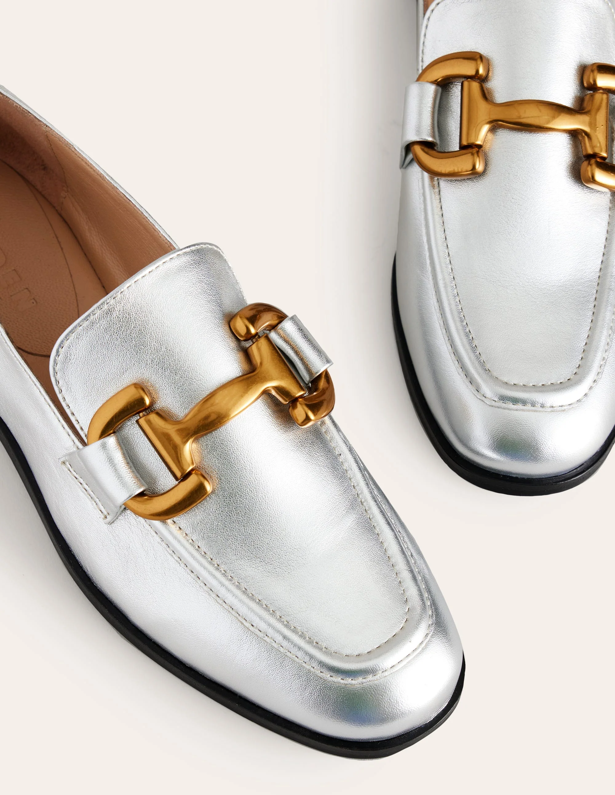 Iris Loafer mit Trensendetail-Silber - Image 4