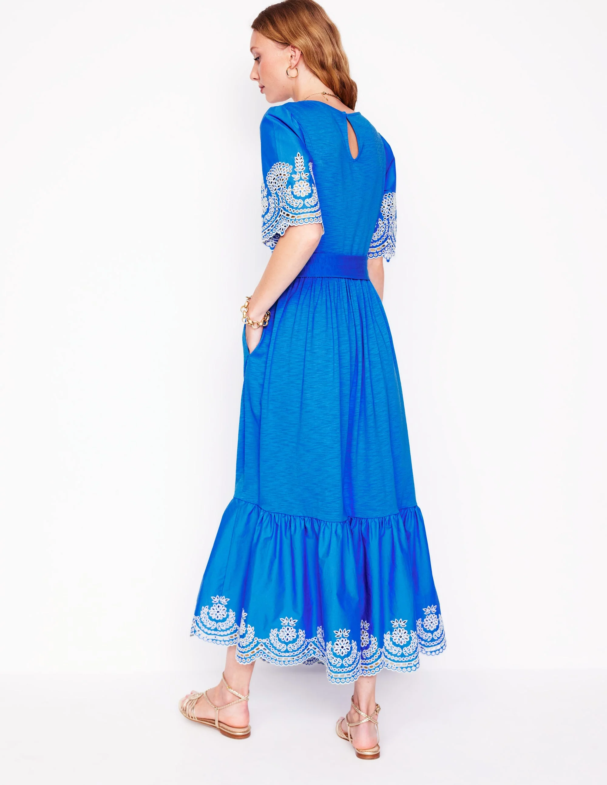 Isabel Maxikleid mit Lochstickerei-Mix-Himmelblau - Image 4