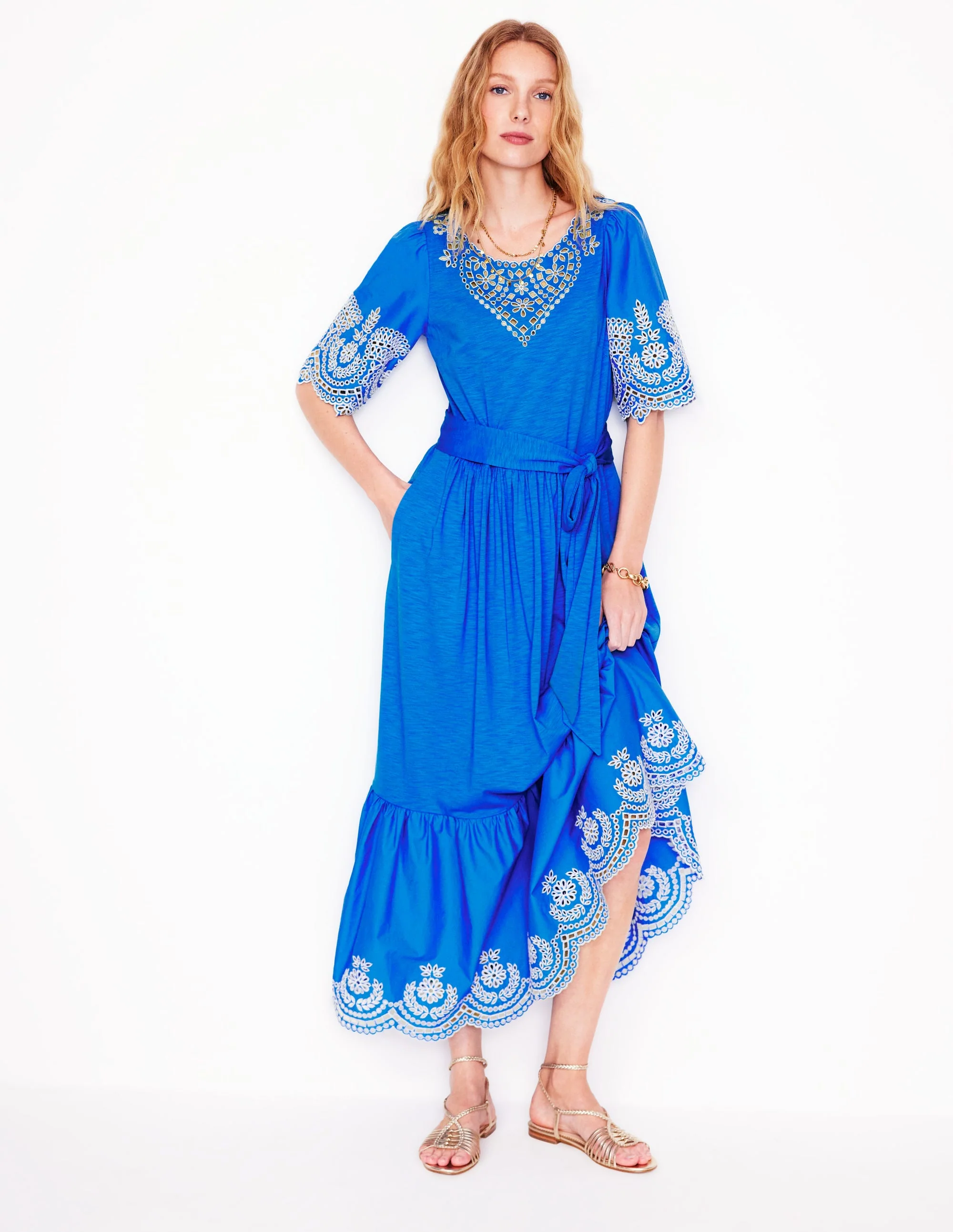 Isabel Maxikleid mit Lochstickerei-Mix-Himmelblau - Image 5