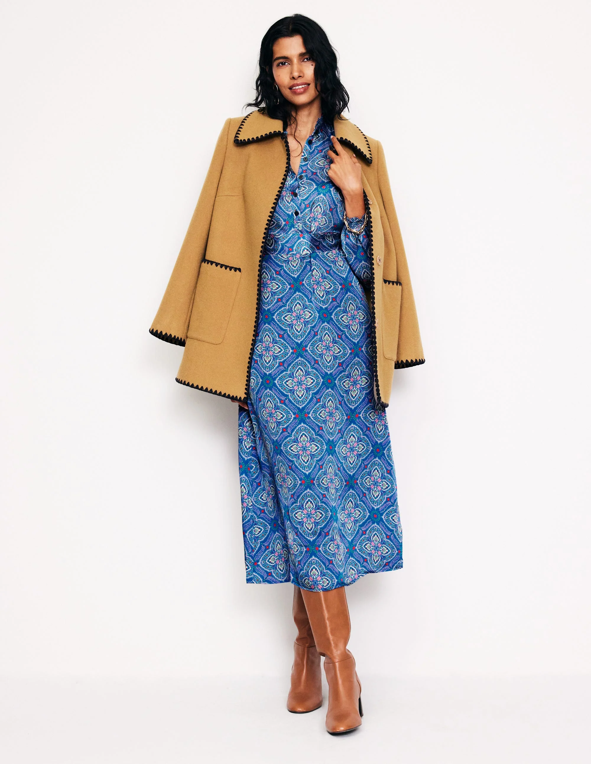 Jasmine Midikleid aus Satin-Directoire-Blau, Ziermosaik - Image 6