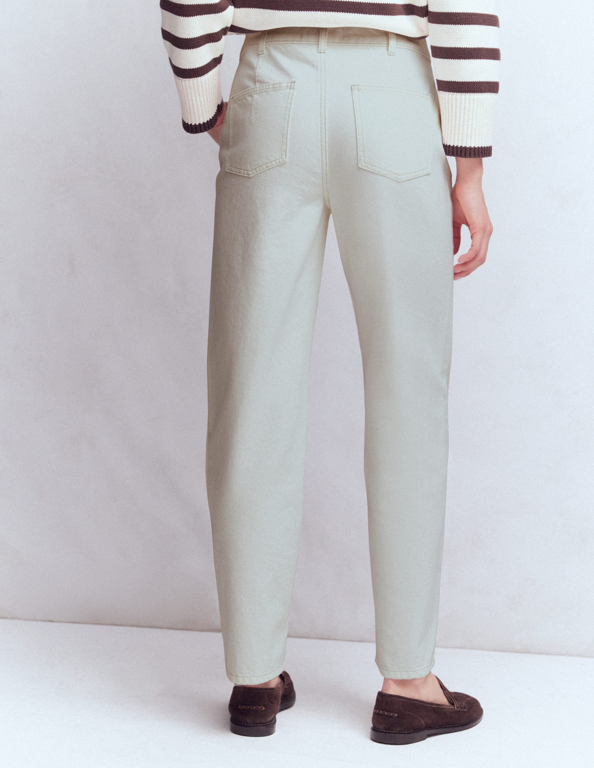 Jeans mit geradem Bein und sichtbarer Knopfleiste-Beige - Image 3