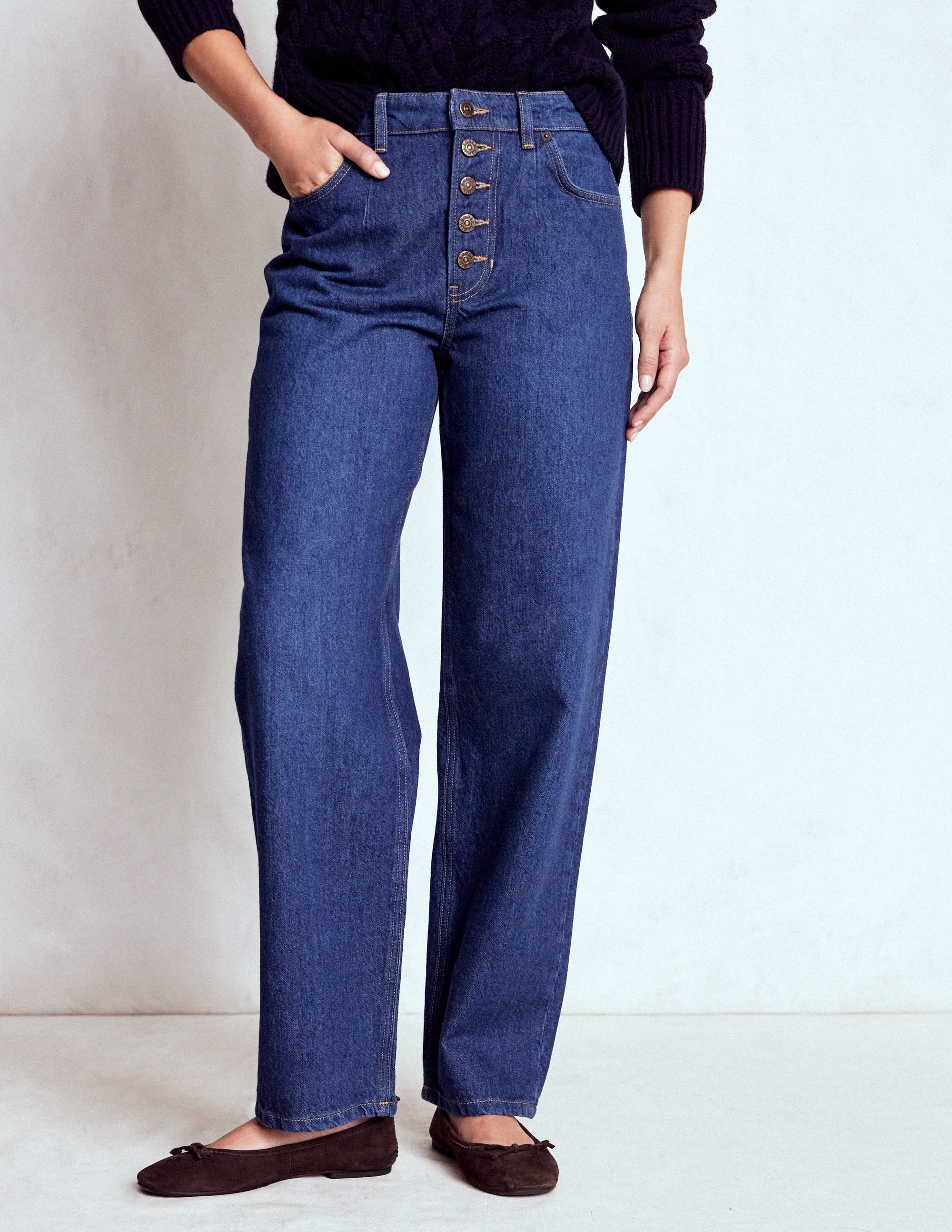 Jeans mit geradem Bein und sichtbarer Knopfleiste-Indigo - Image 4