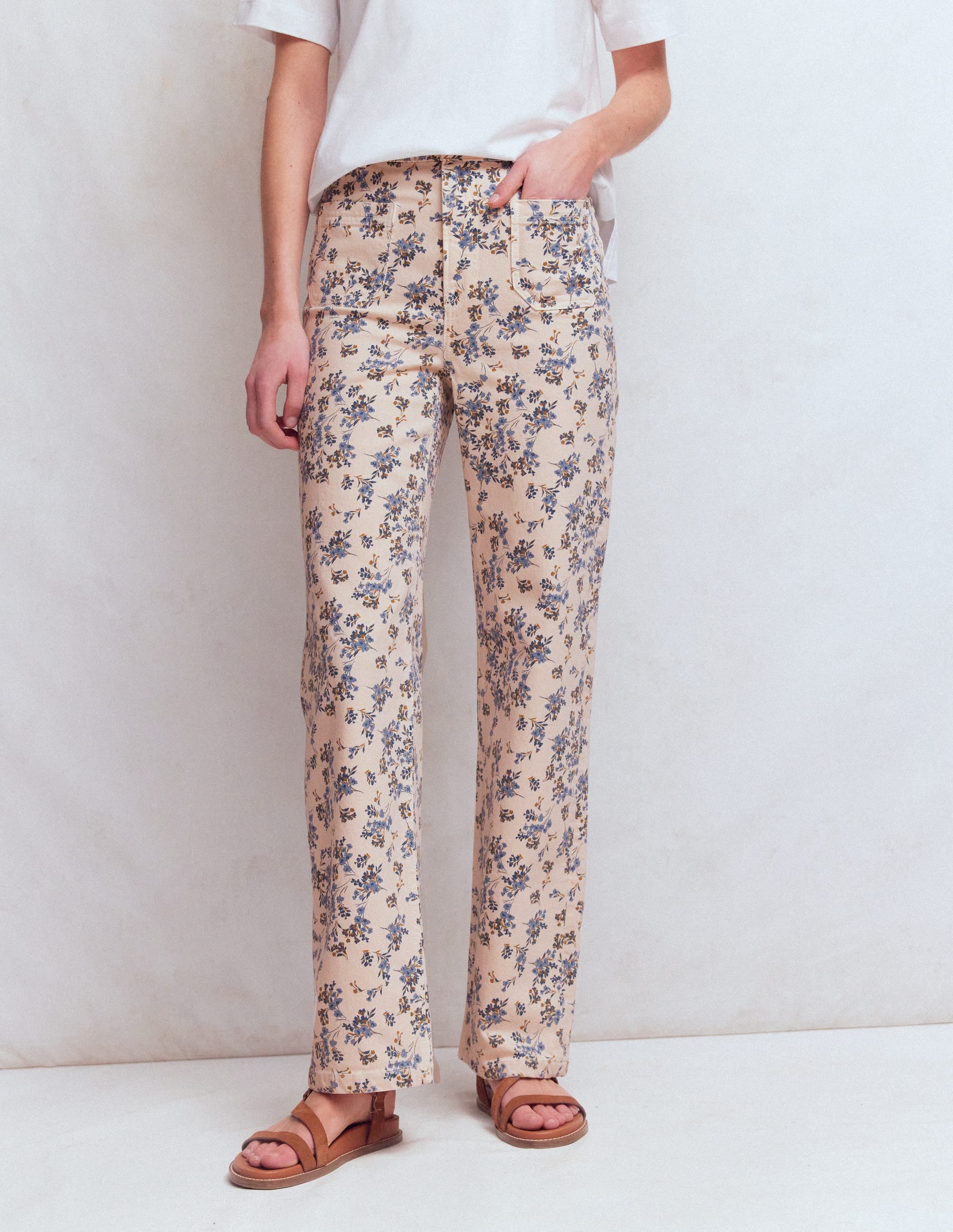 Jeans mit geradem Bein und Tasche-Naturweiß Blumenmuster - Image 4