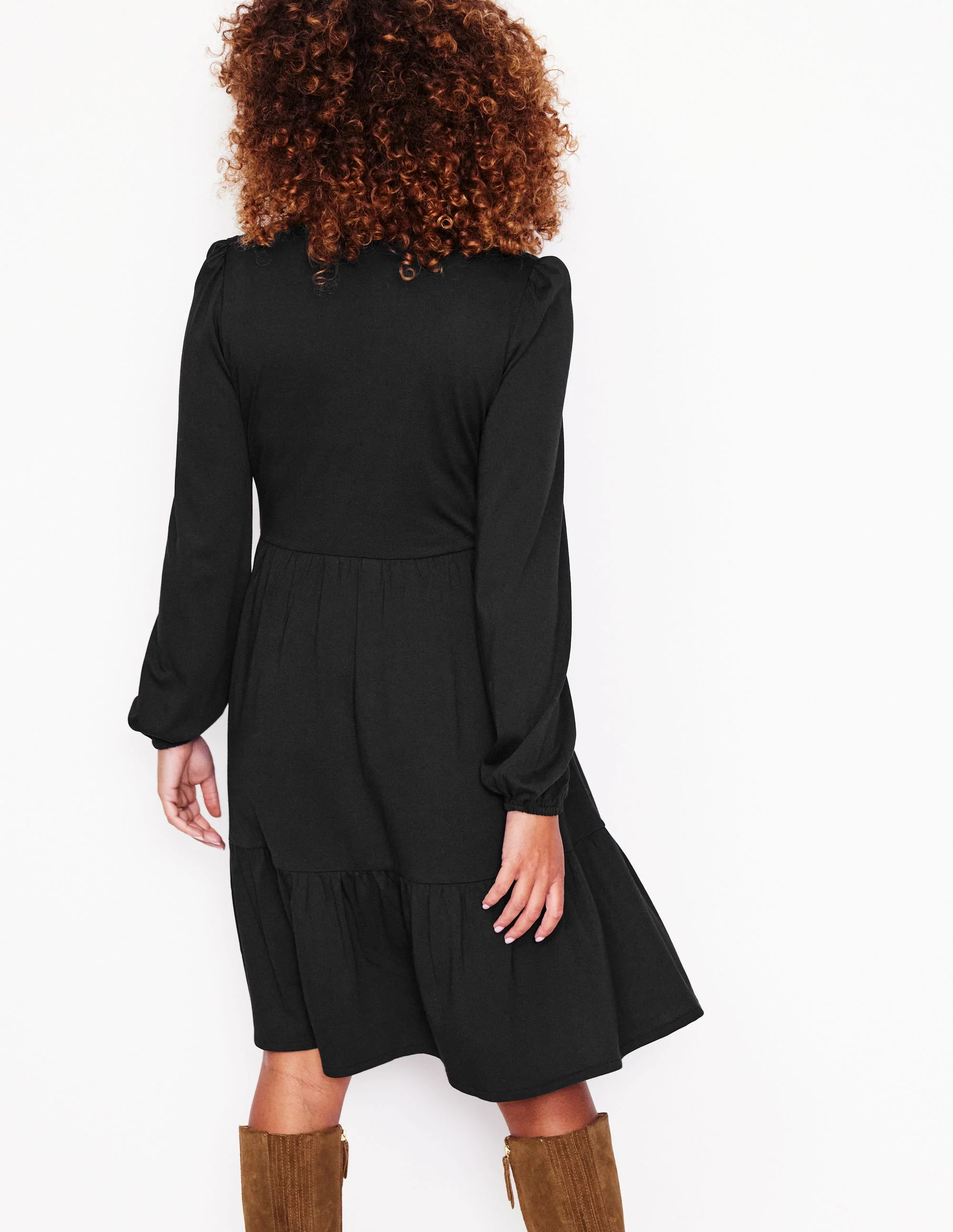 Jemima Gestuftes Jerseykleid-Schwarz - Image 3