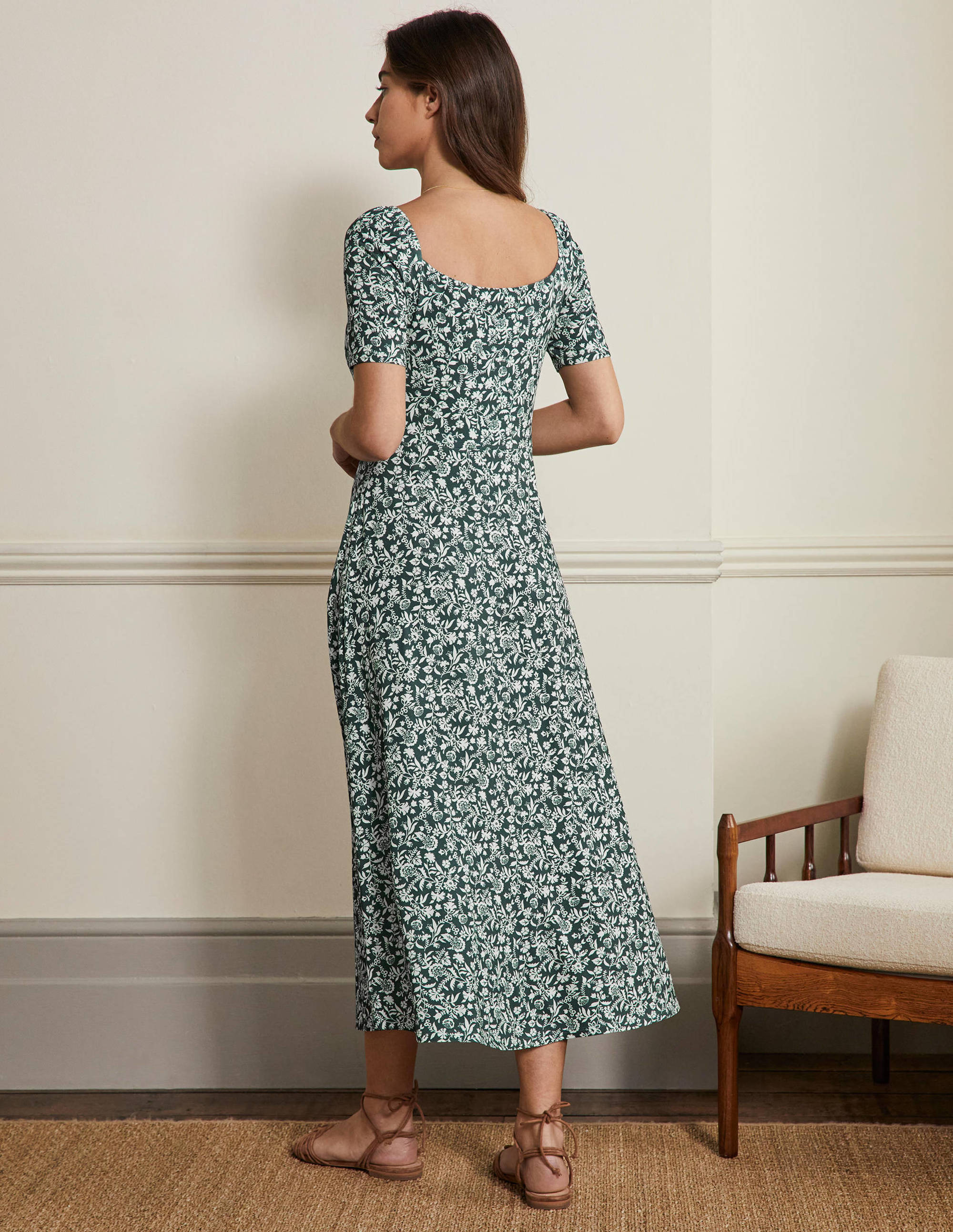 Jersey-Midikleid mit Herzausschnitt-Olivgrün, Hübsches Blumenmuster - Image 3