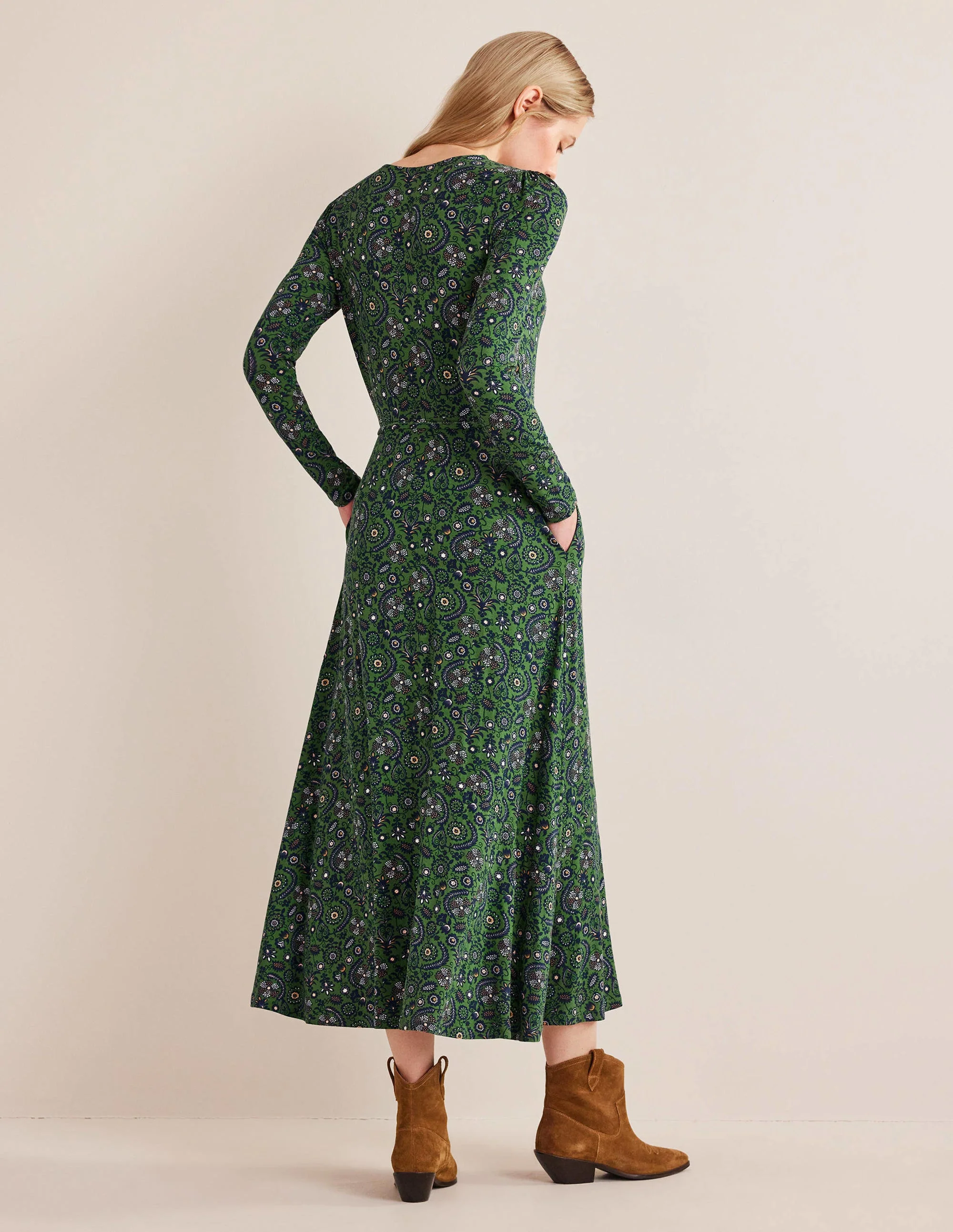 Jersey-Midikleid mit Rockdetail-Bohnengrün, Tropencharme - Image 4