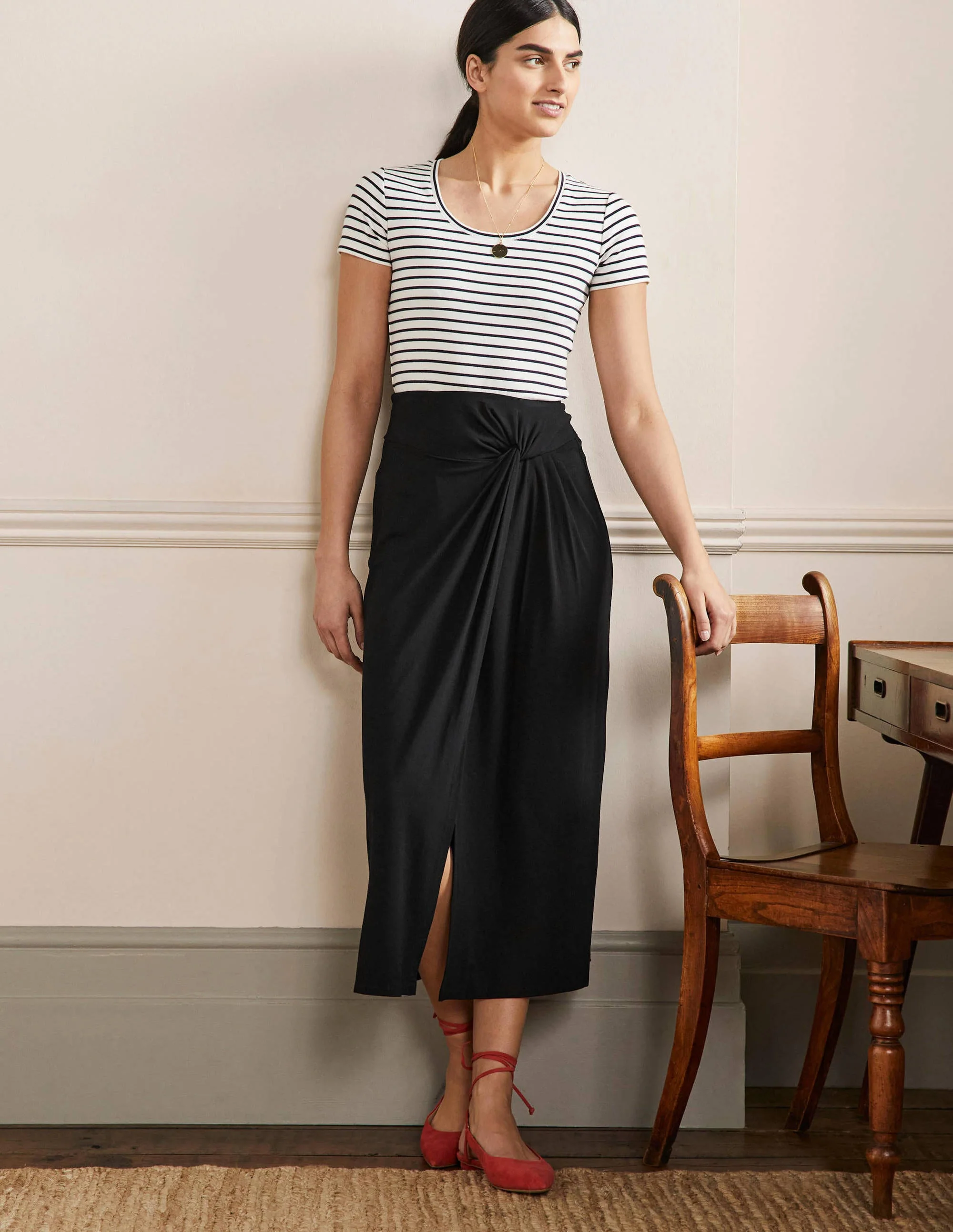 Jersey-Midirock mit Knotendetail an der Taille-Schwarz