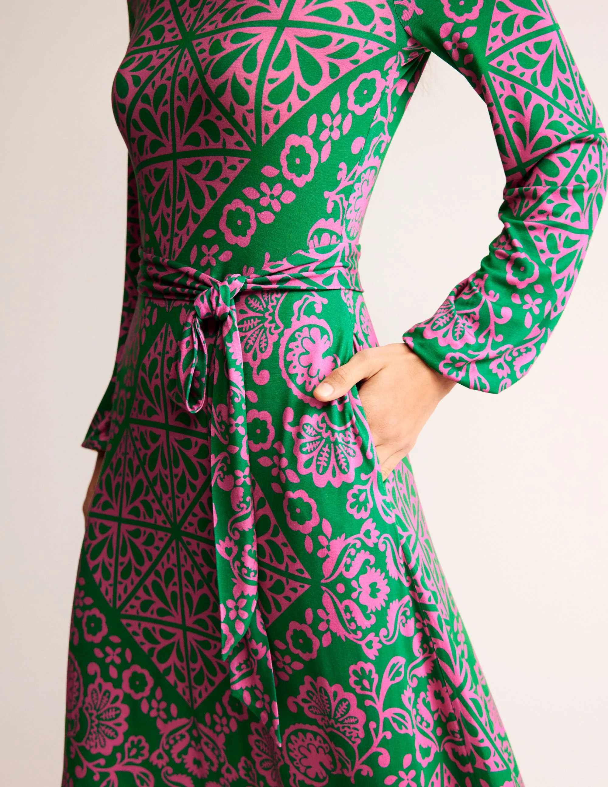 Jerseykleid mit Druckmotiv-Grün, Mosaik-Terrasse - Image 2