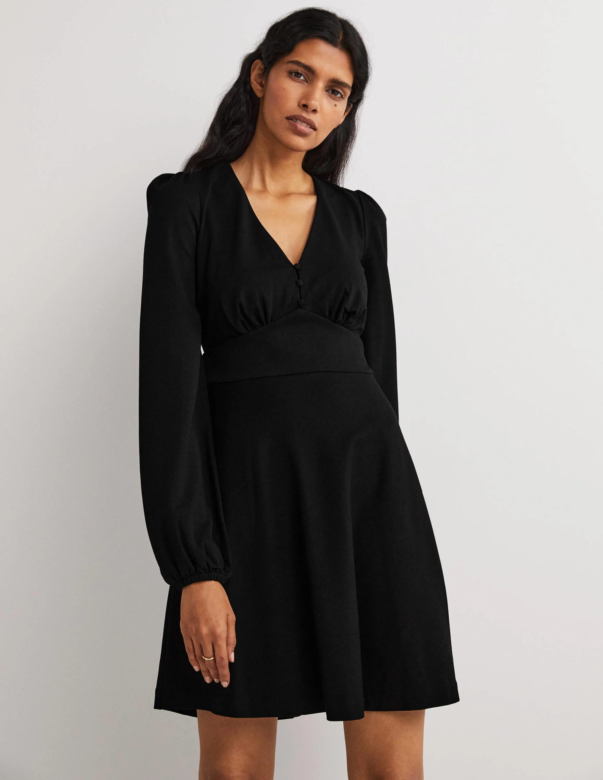Jerseykleid mit V-Ausschnitt-Schwarz