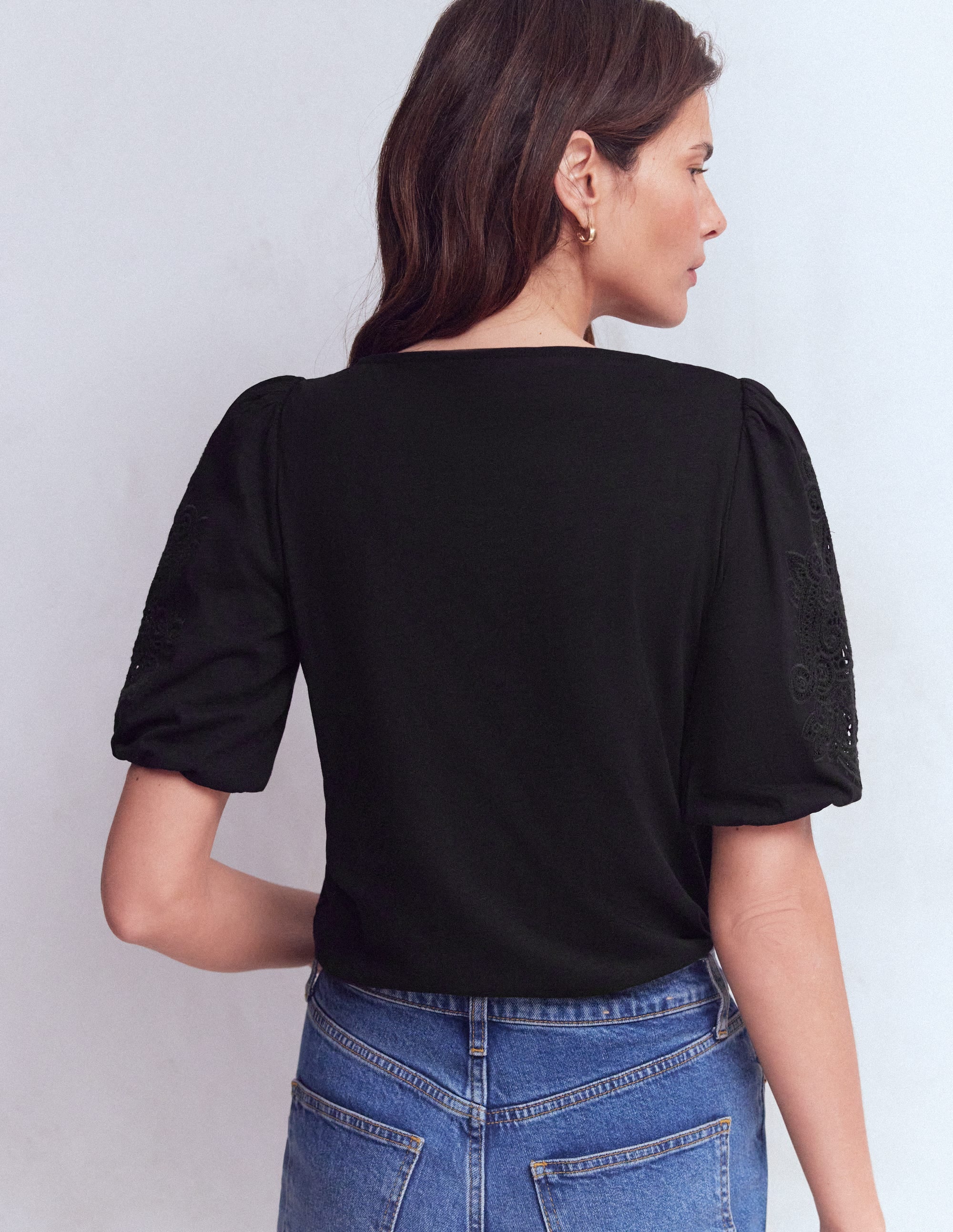 Jerseyoberteil mit Cutwork-Detail-Schwarz - Image 3