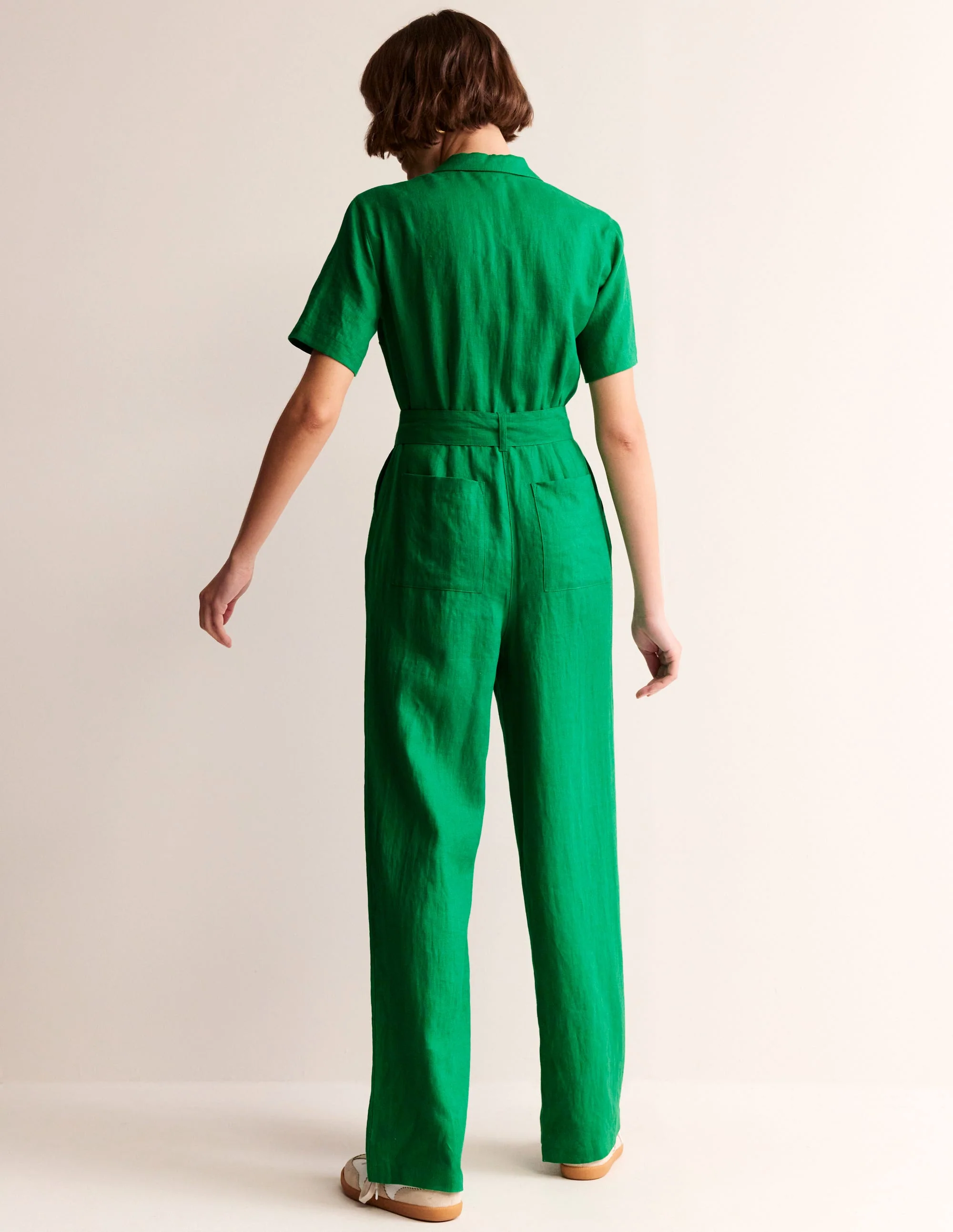 Jumpsuit aus Leinen mit Gürtel-Grünes Tamburin - Image 3