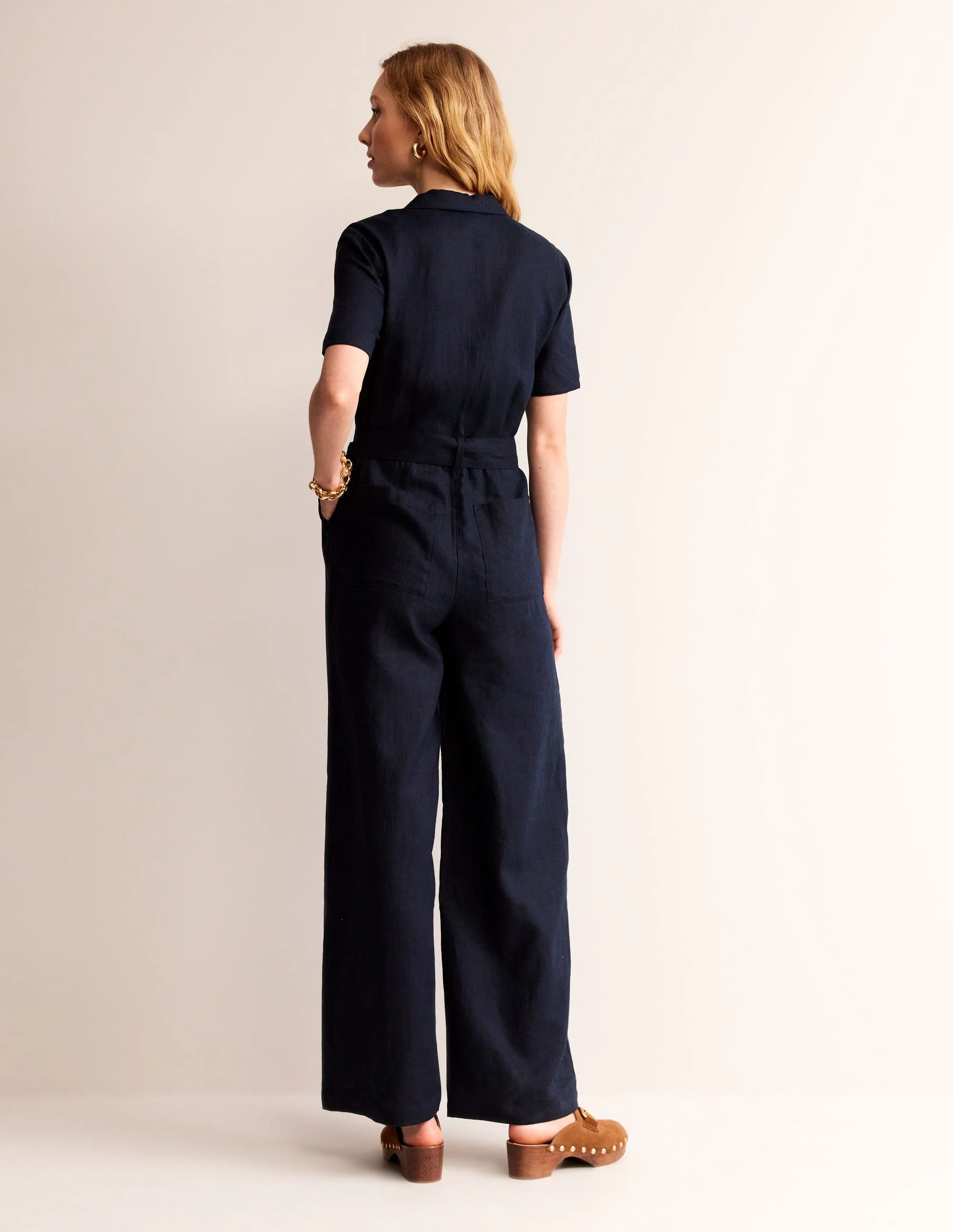 Jumpsuit aus Leinen mit Gürtel-Marineblau - Image 4