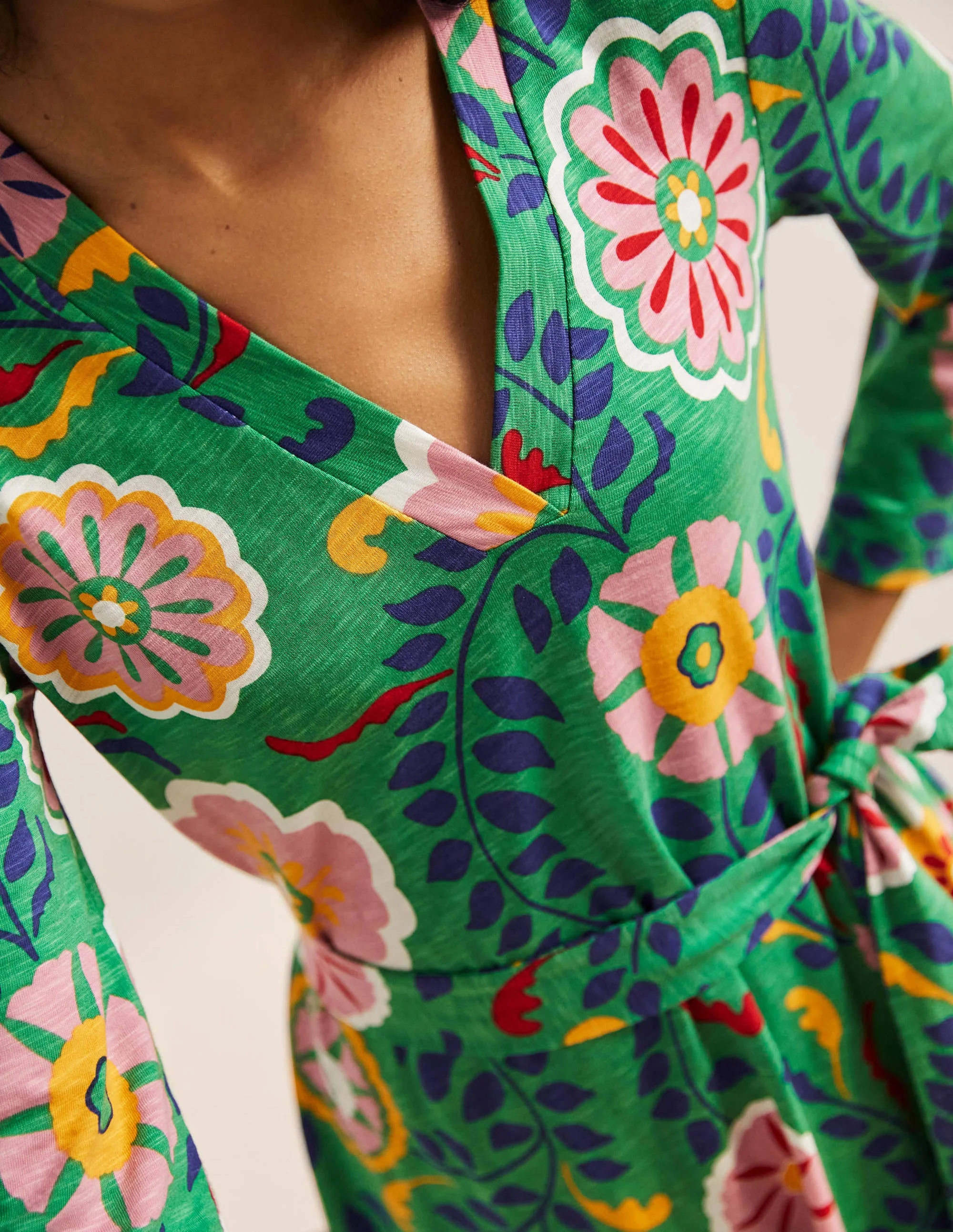 Kaftan-Midikleid aus Jersey-Englischer Efeu, Üppiger Garten - Image 2