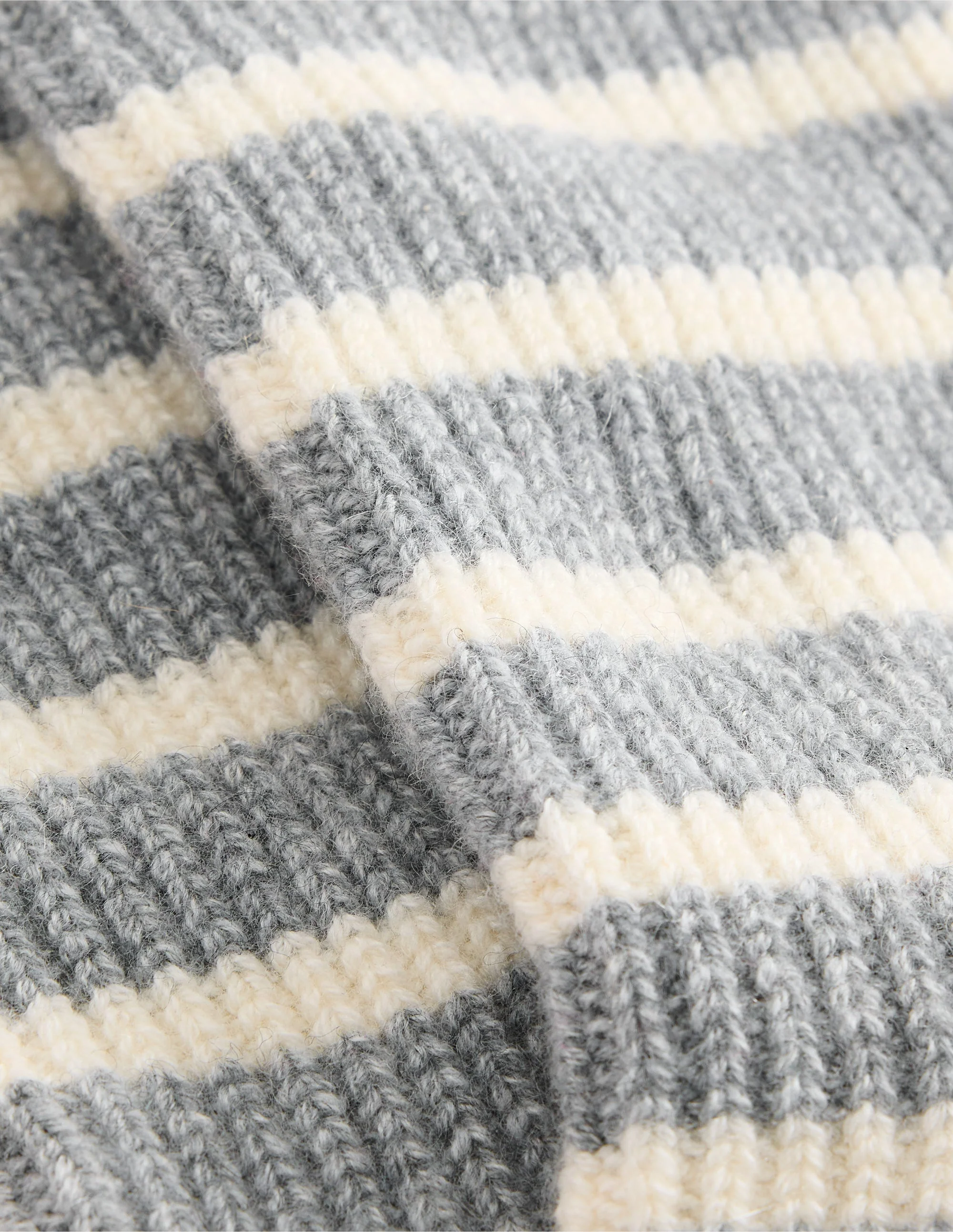 Kaschmir-Socken-Grau und Naturweiß - Image 3