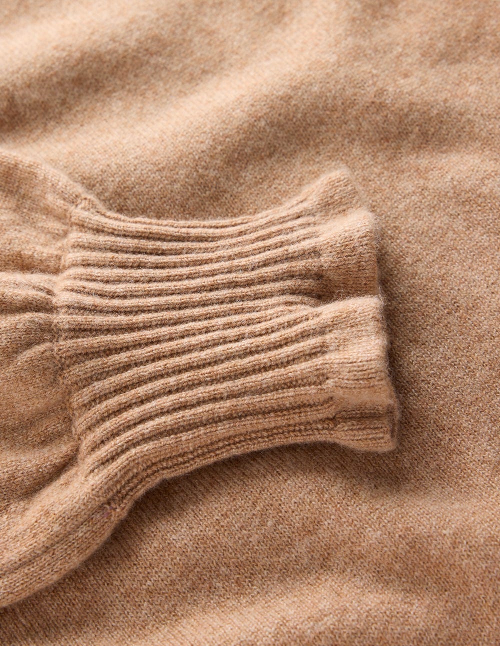 Kaschmirpullover mit Rüschenbesatz-Camel Meliert - Image 6