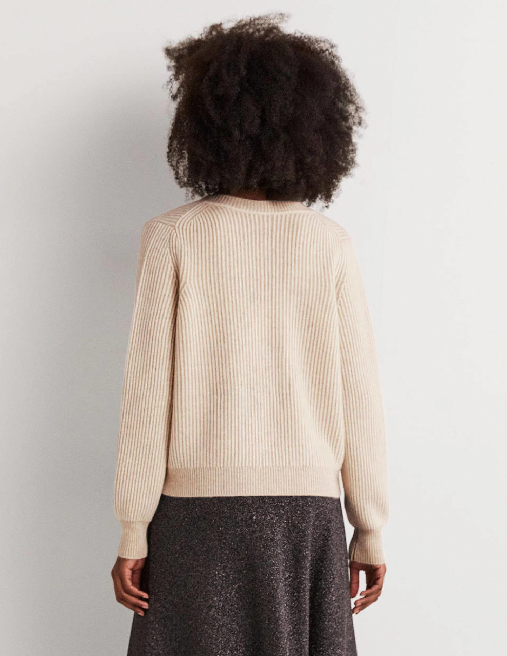 Kaschmirpullover mit Rundhalsausschnitt-Hellbeige Melange/Naturweiß - Image 3