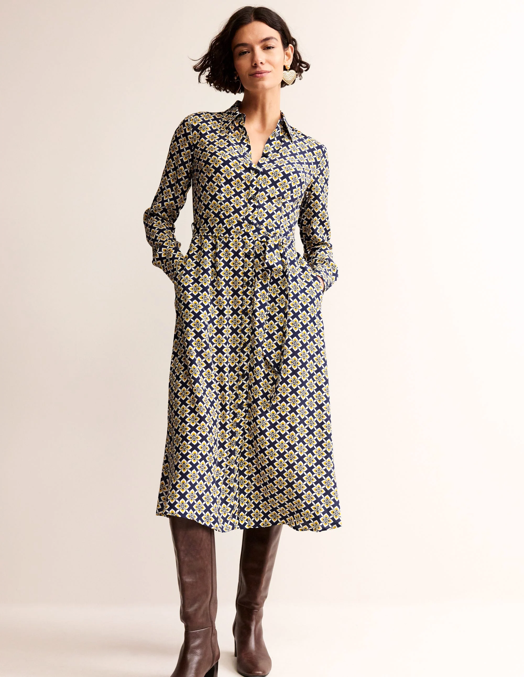 Kate Midi-Hemdblusenkleid-Antik Moos, Diamant Floral - Image 4