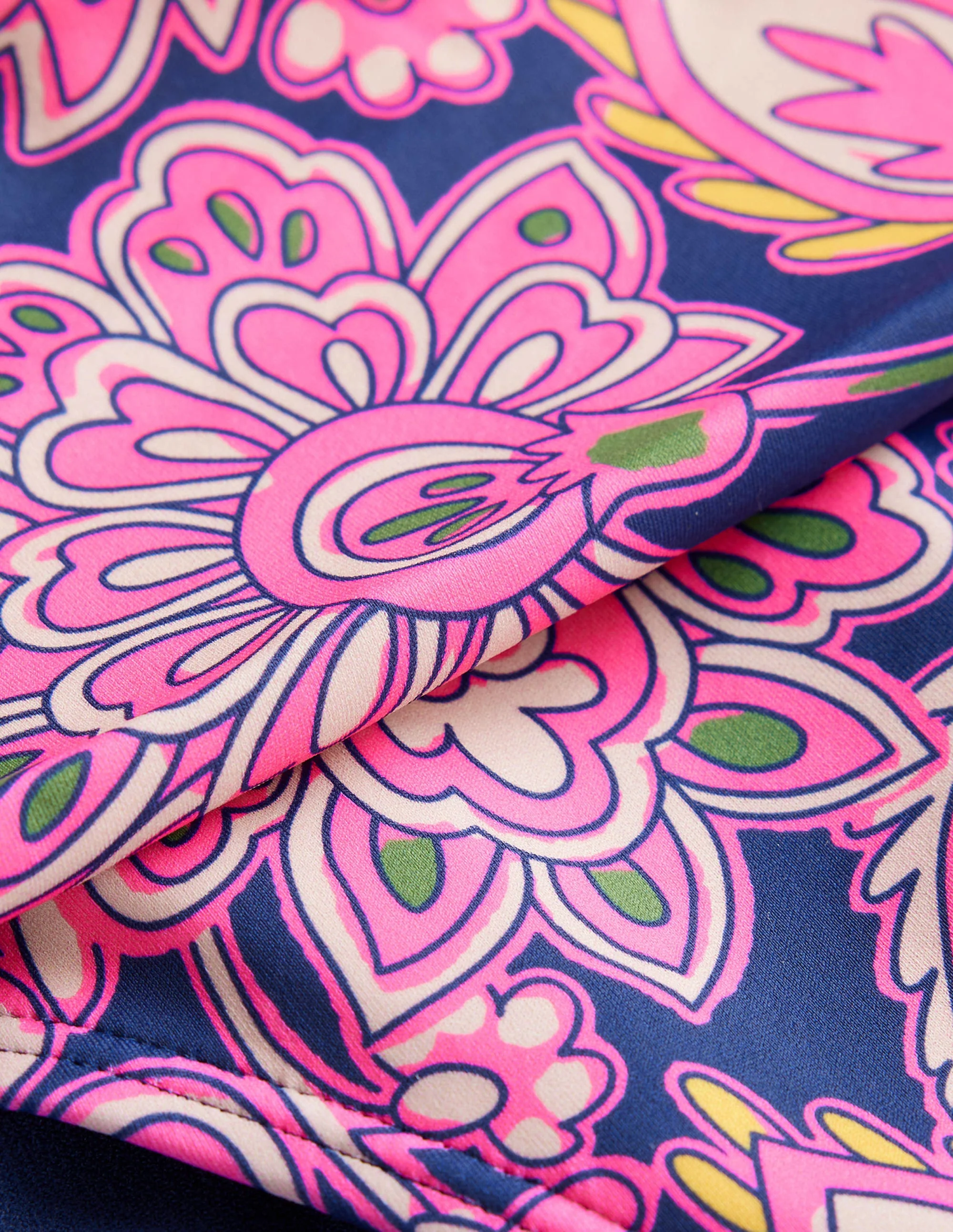 Klassische Bikinihose mit umgeschlagenem Bund-Marineblau, Paisleymuster - Image 8