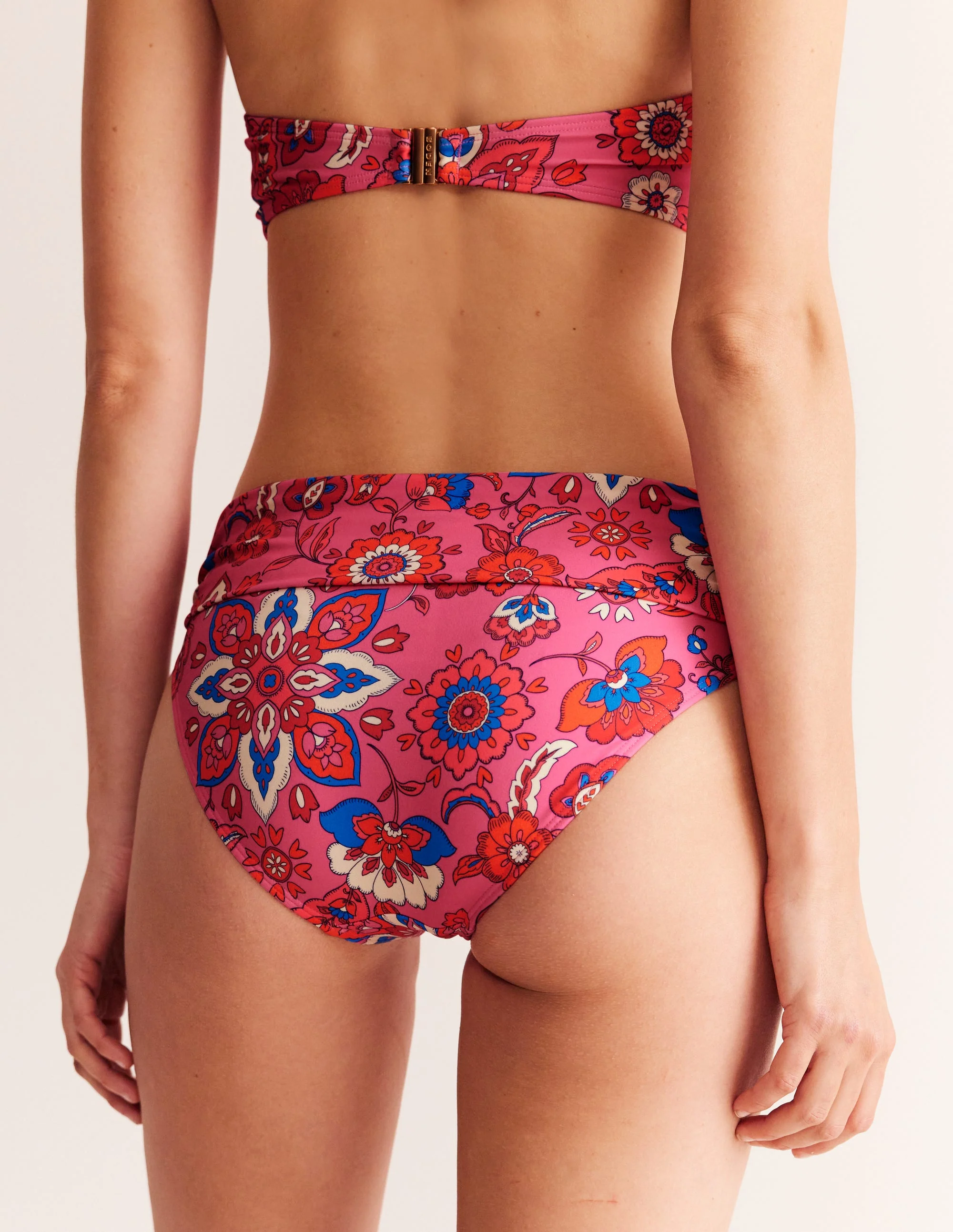Klassische Bikinihose mit umgeschlagenem Bund-Rosa, Botanisch Welle - Image 3