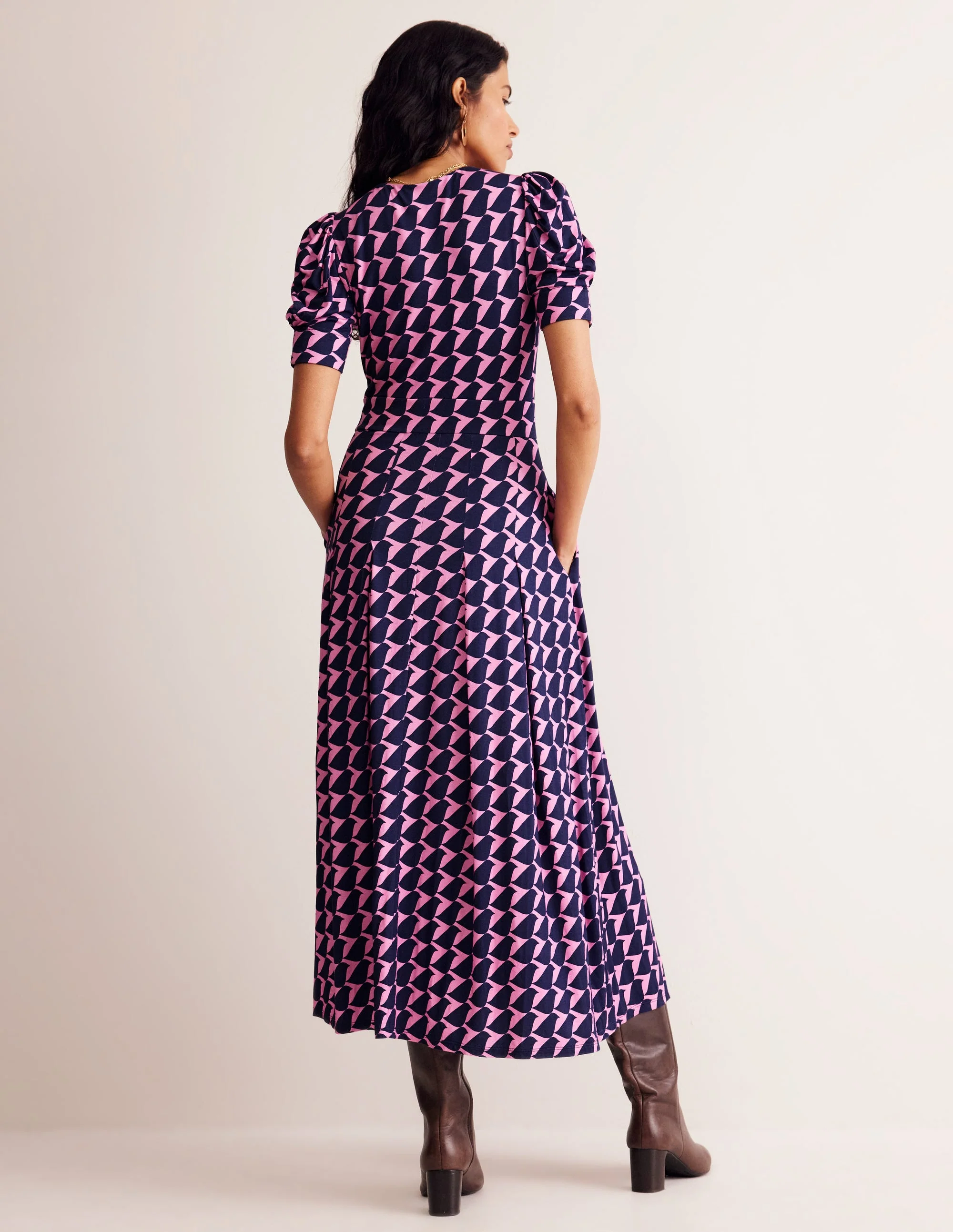 Kristen Plissiertes Jerseykleid-Erdbeer-Sorbet, Vogel - Image 3