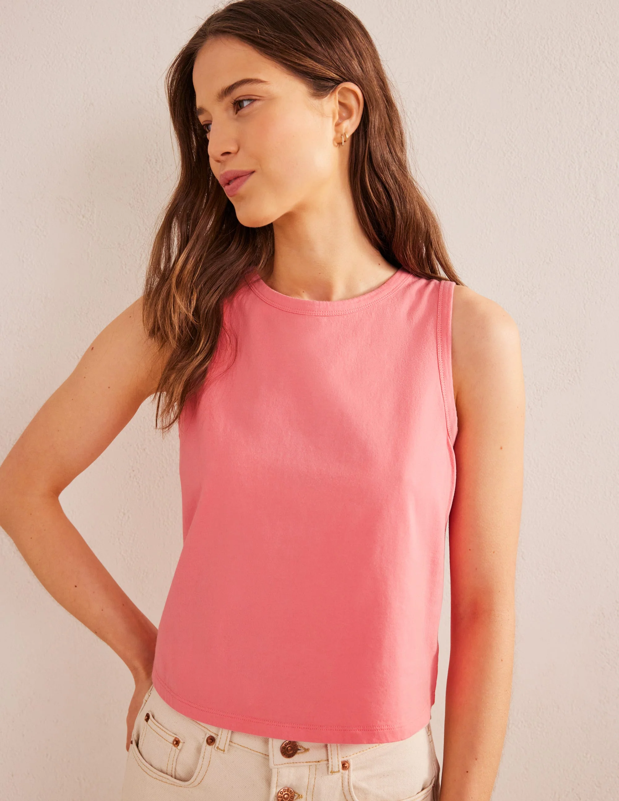 Kurz geschnittenes Baumwoll-Tanktop-Pfirsichsorbet