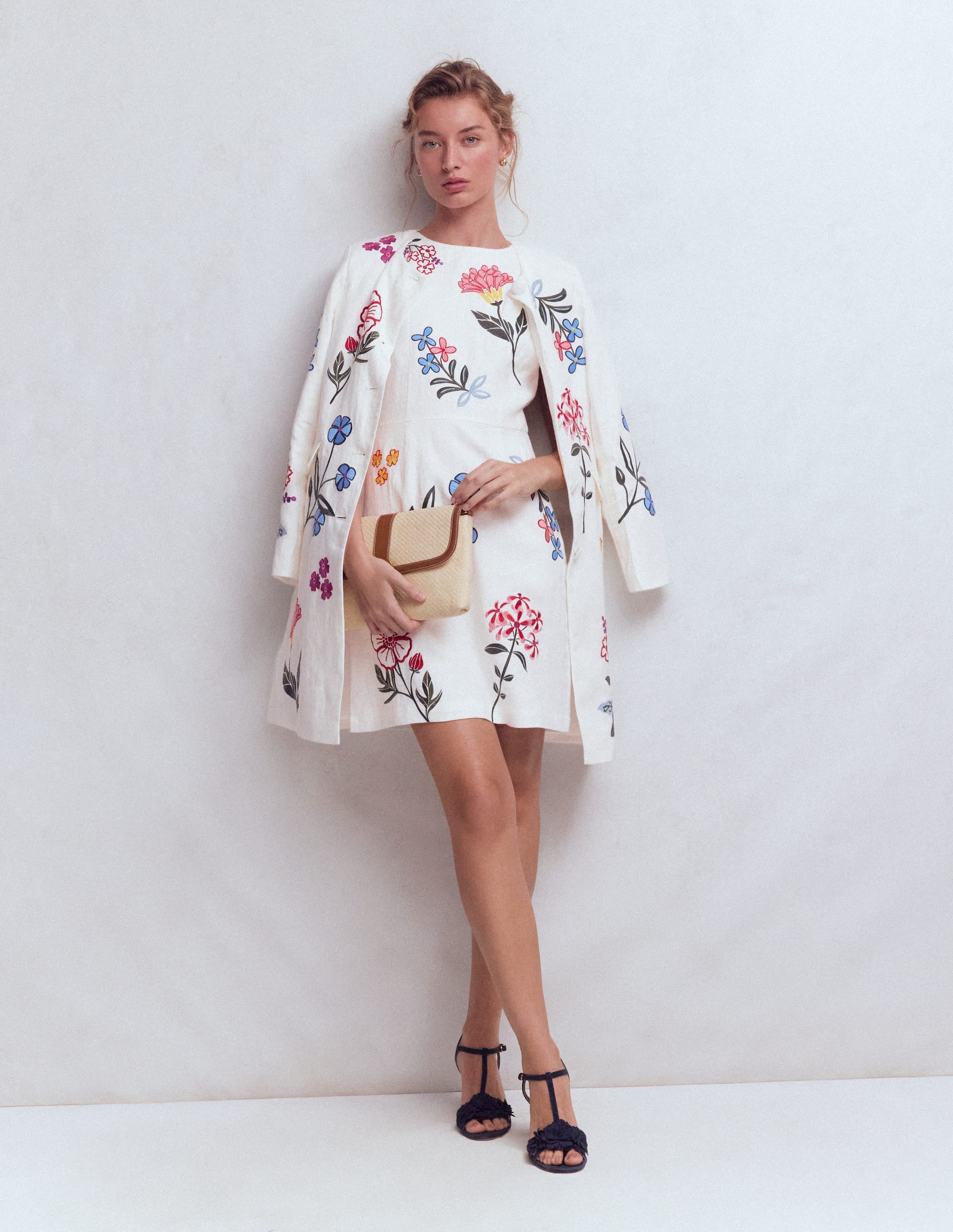 Kurzes Leinenkleid für besondere Anlässe-Weiß Stickerei - Image 6